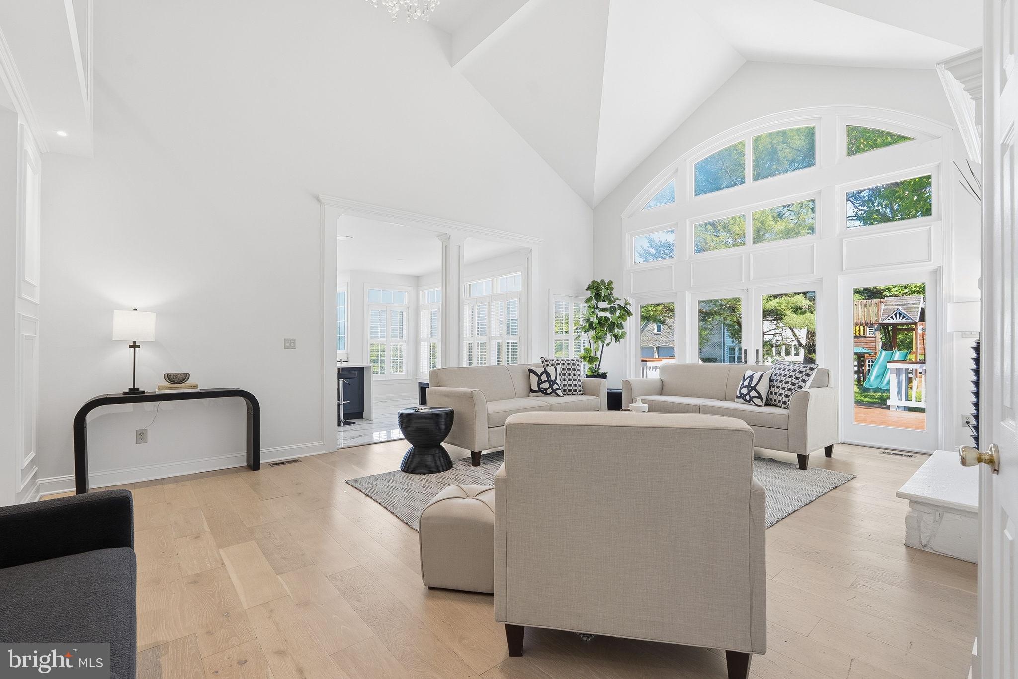 HICKORY CREEK ESTATES - Residential