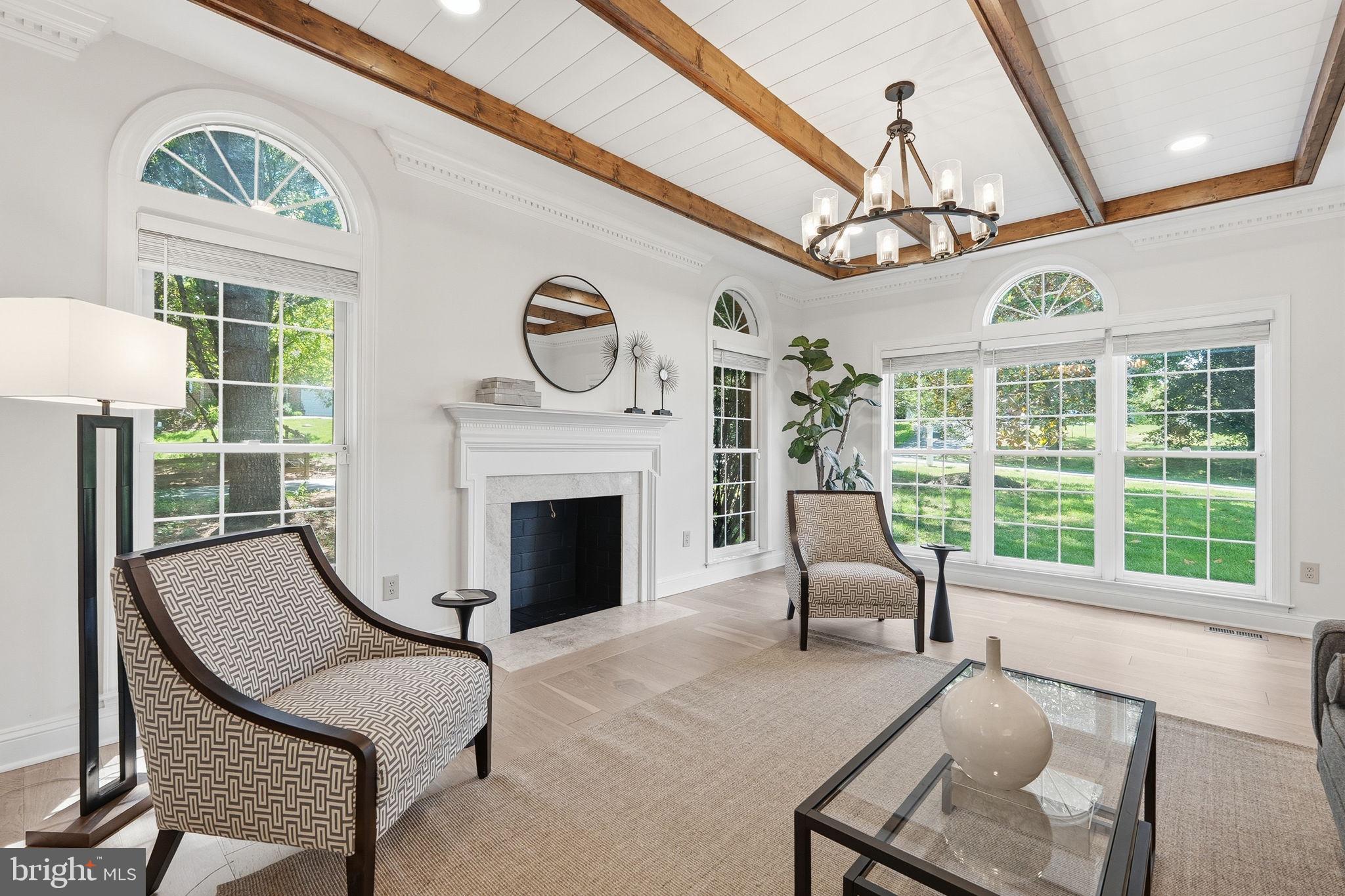 HICKORY CREEK ESTATES - Residential