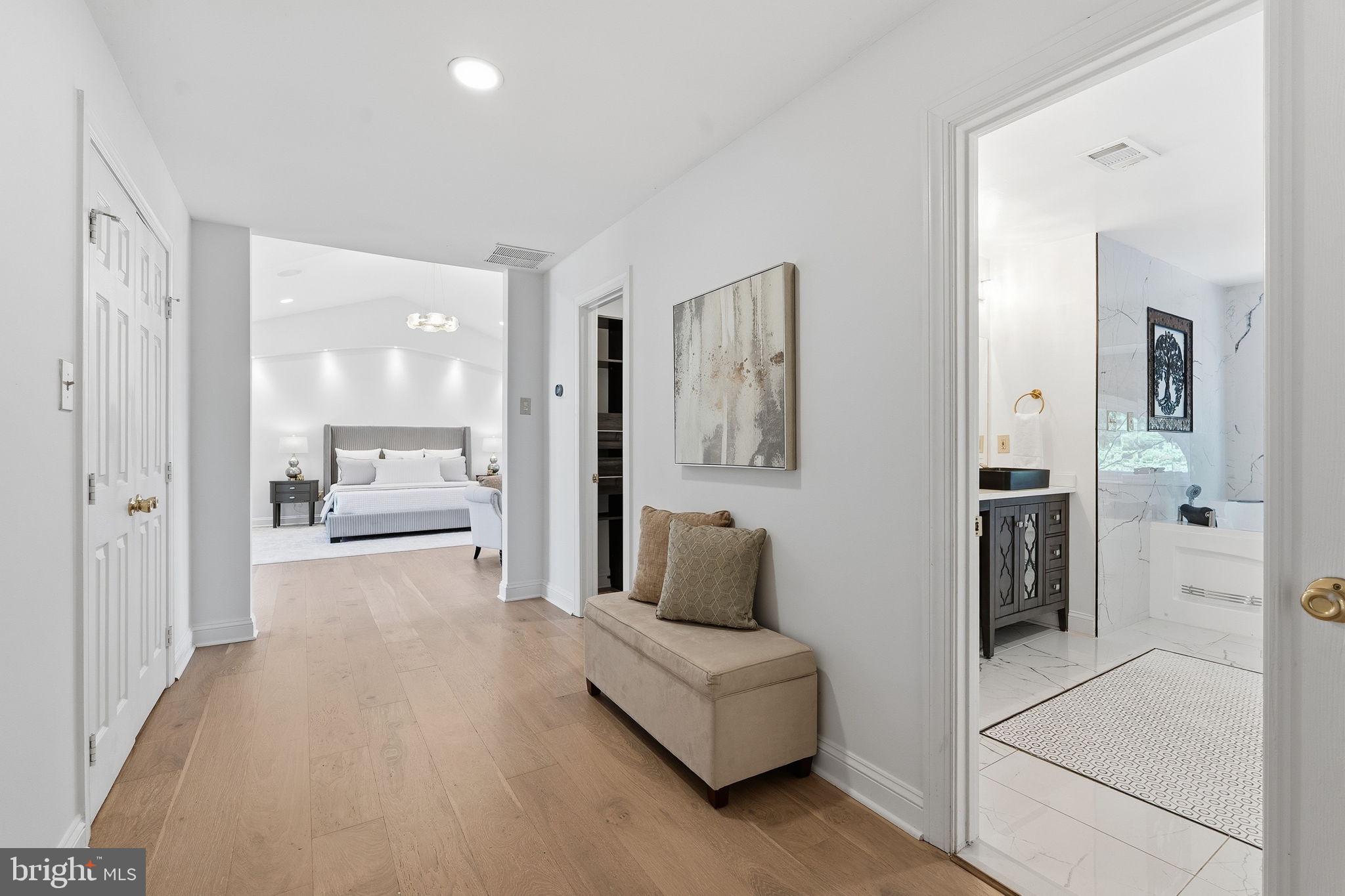 HICKORY CREEK ESTATES - Residential