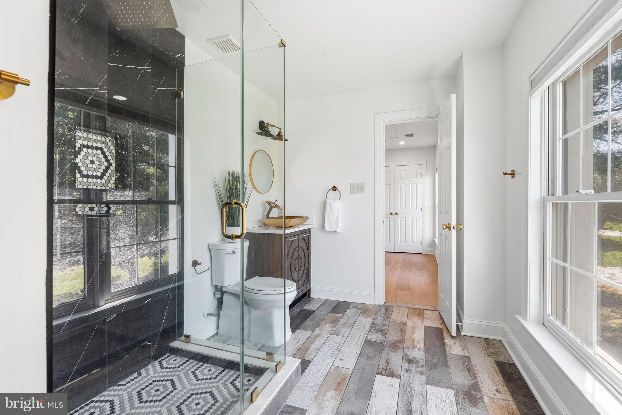HICKORY CREEK ESTATES - Residential