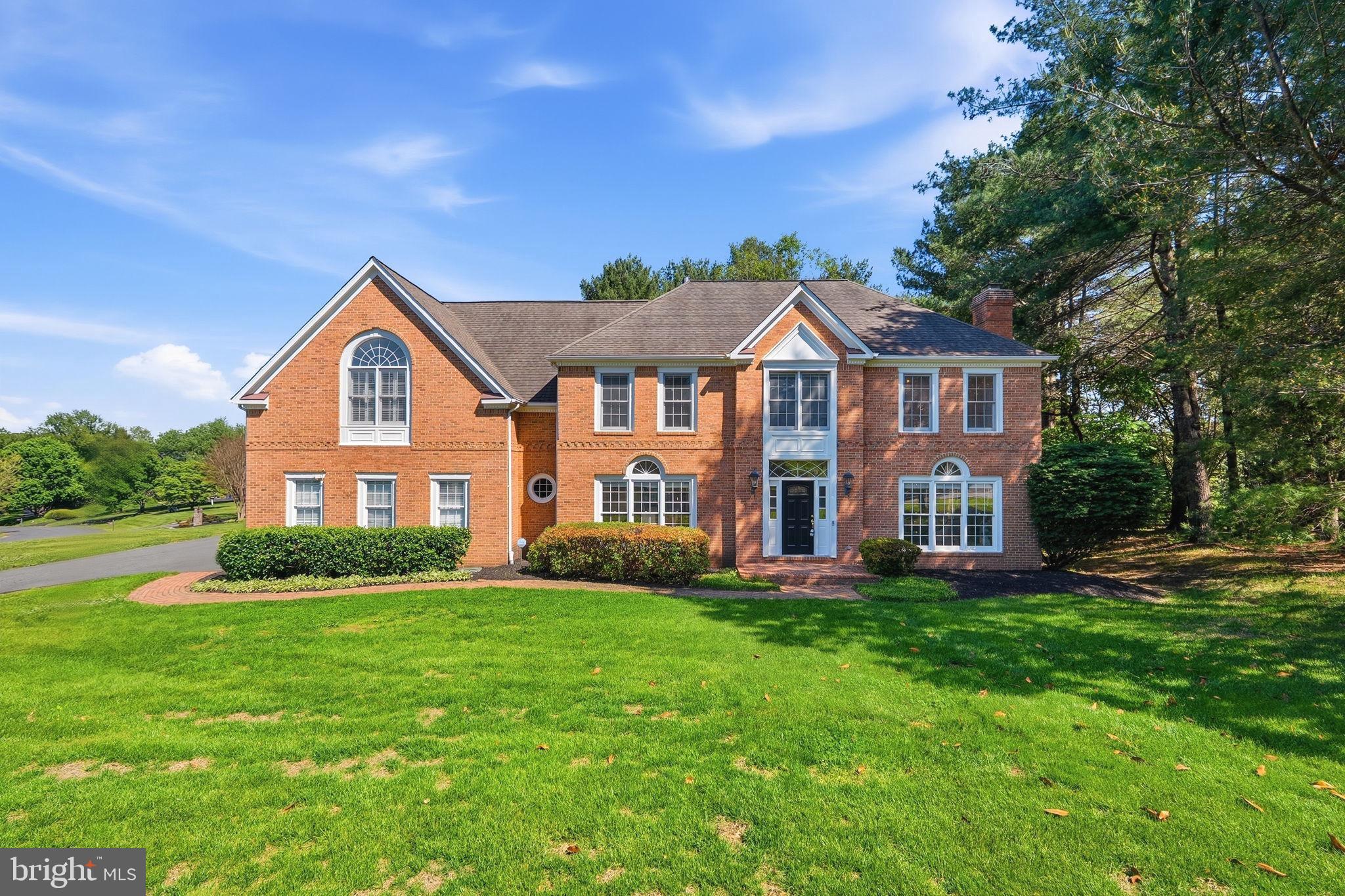 HICKORY CREEK ESTATES - Residential