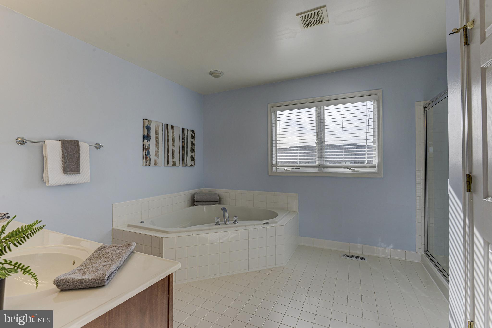 THOMPSON CREEK - Residential