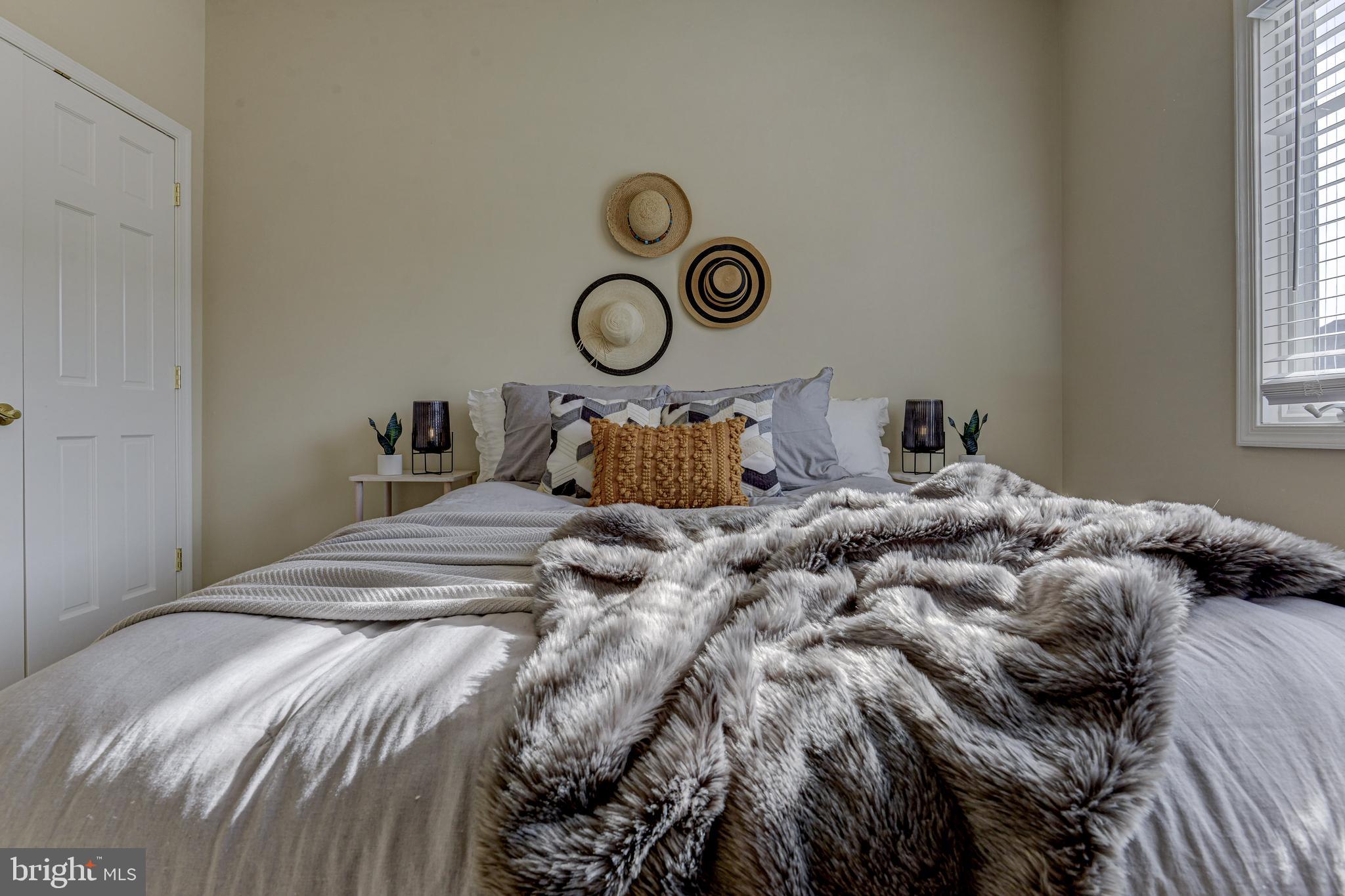 THOMPSON CREEK - Residential