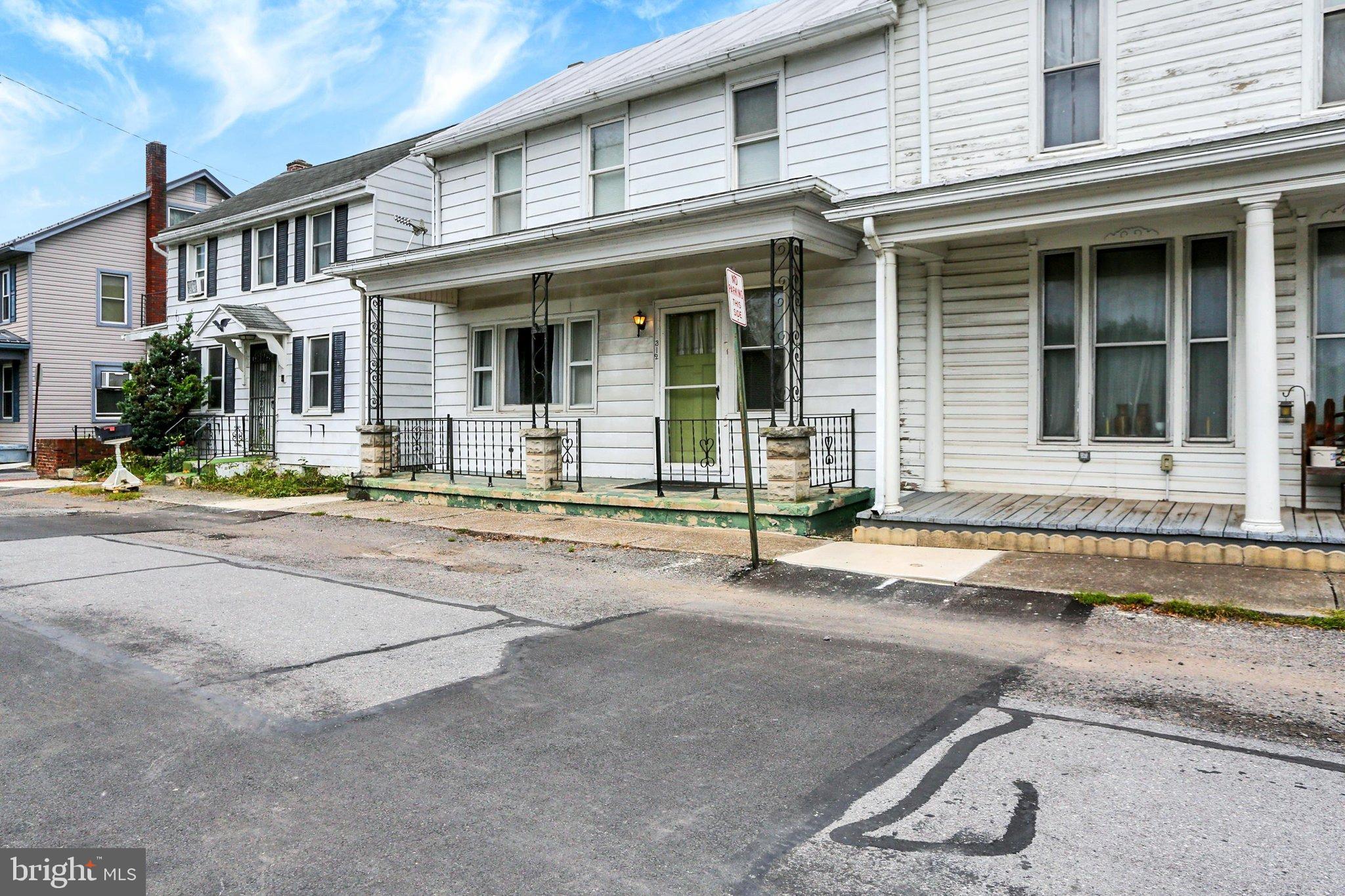 312 S FRONT STREET