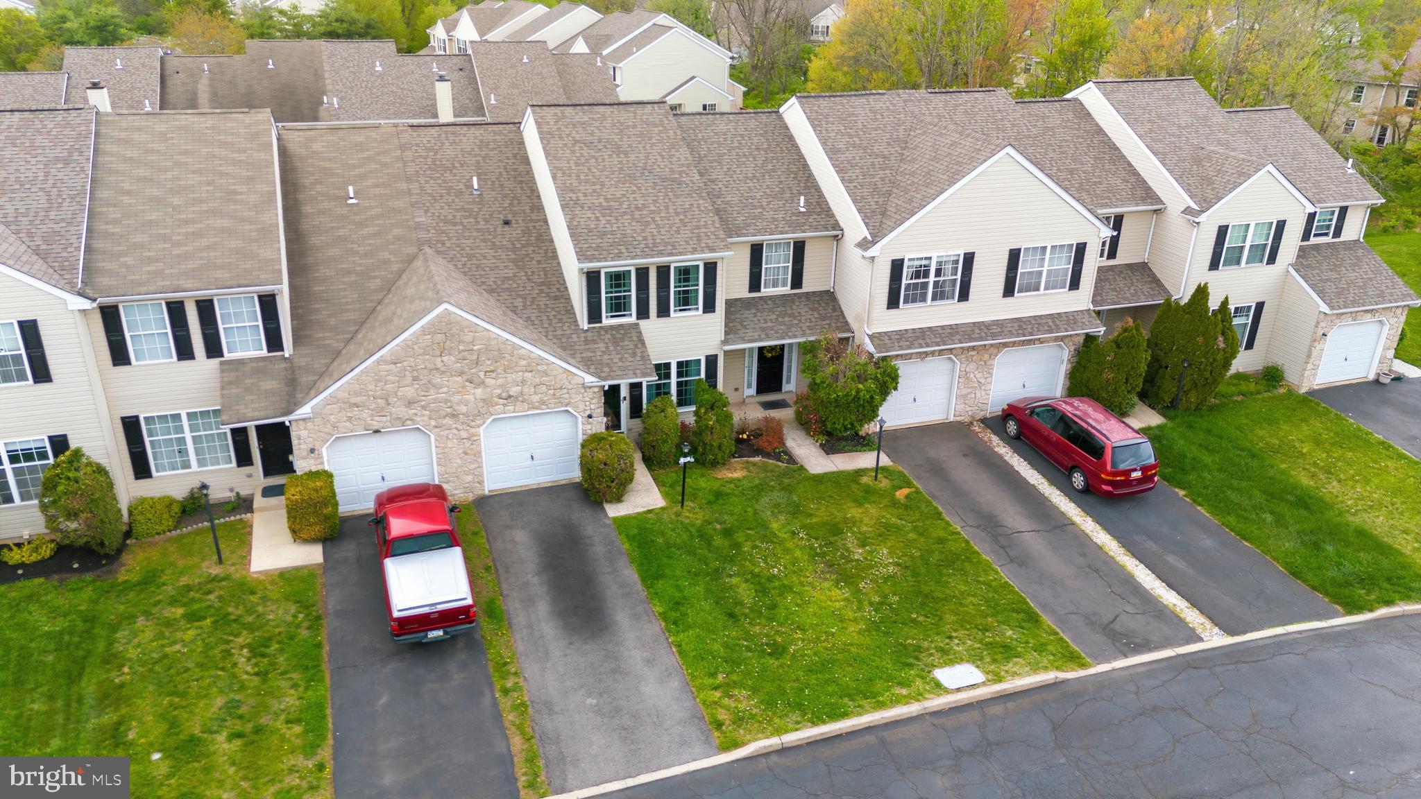 STONEGATE - Residential