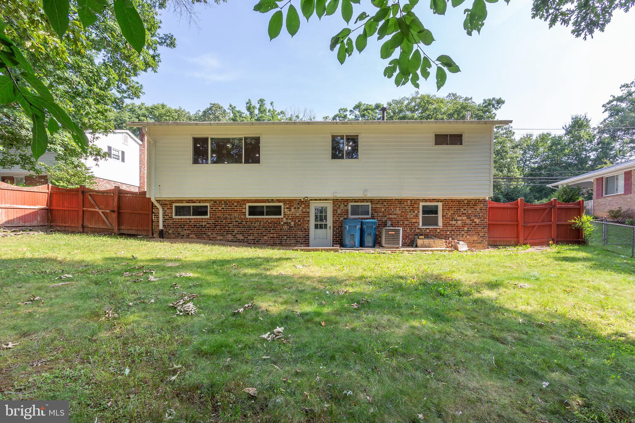 WEST SPRINGFIELD VILLAGE - Residential