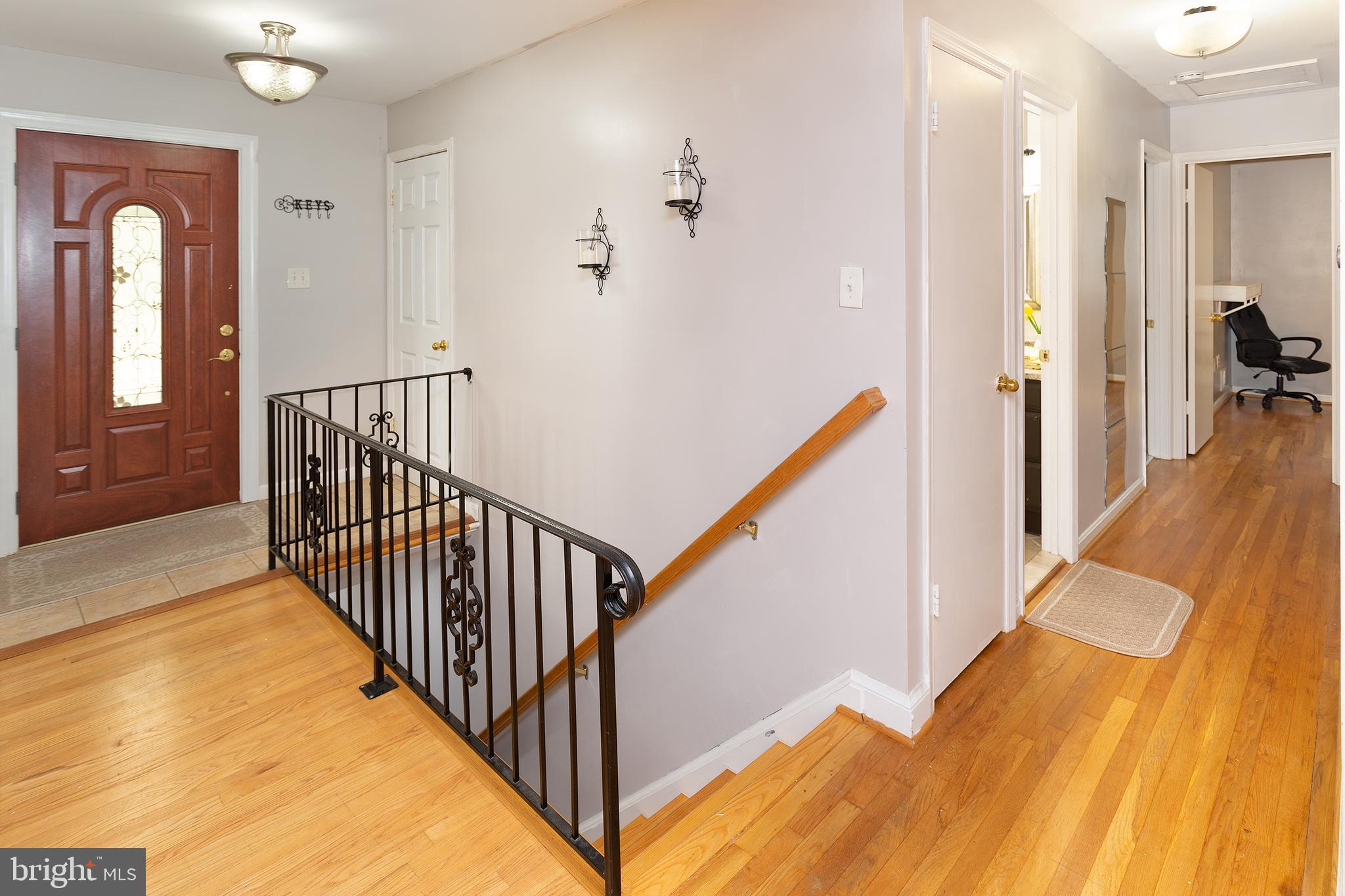 WEST SPRINGFIELD VILLAGE - Residential