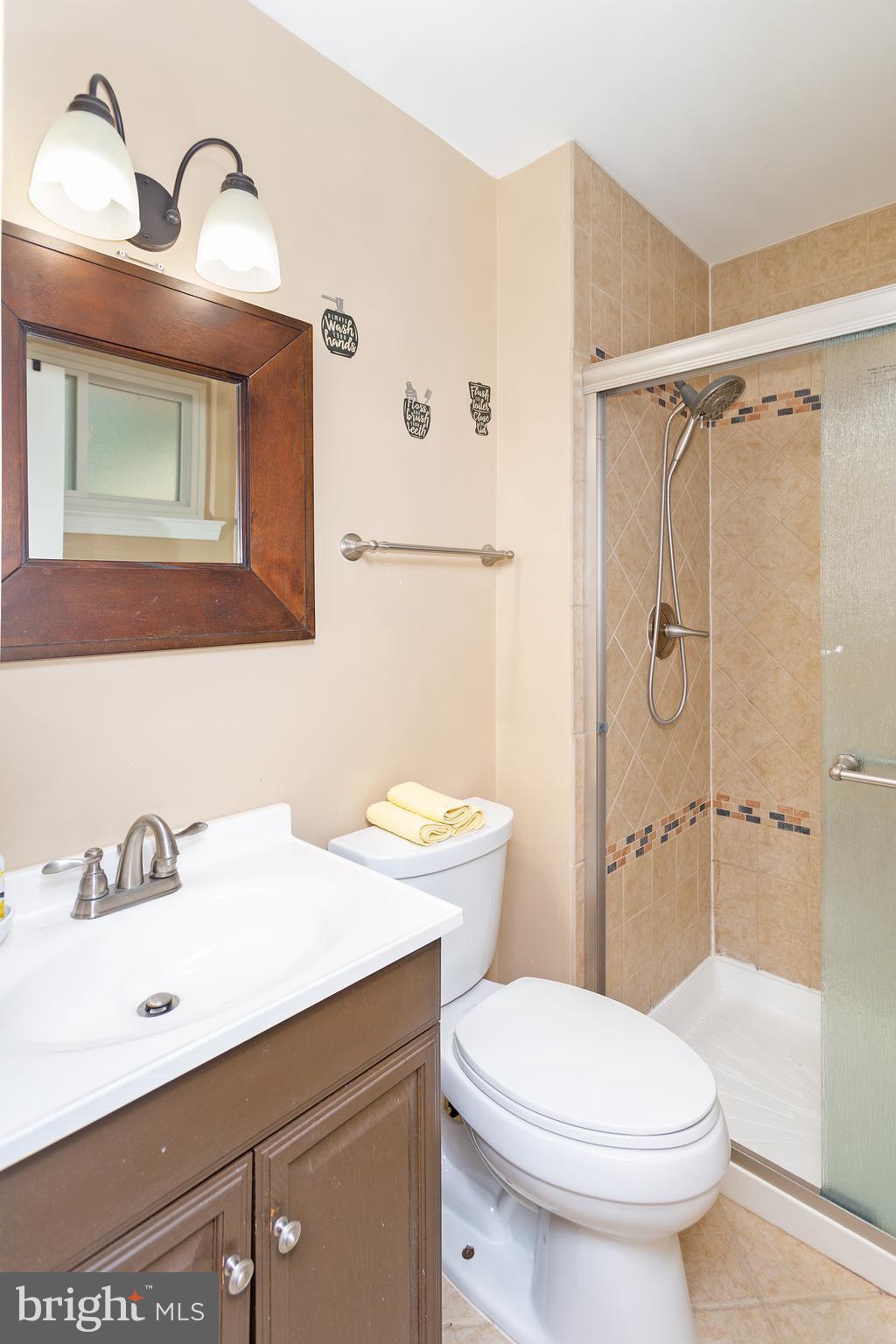 WEST SPRINGFIELD VILLAGE - Residential