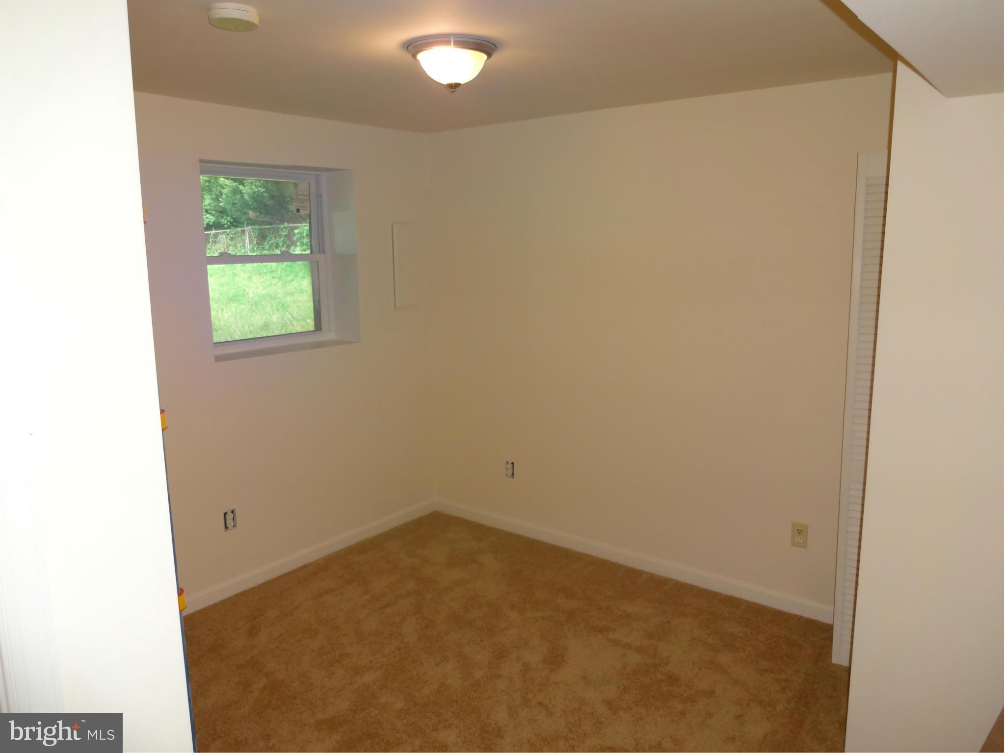 OAKRIDGE / COUNTRY RIDGE - Residential