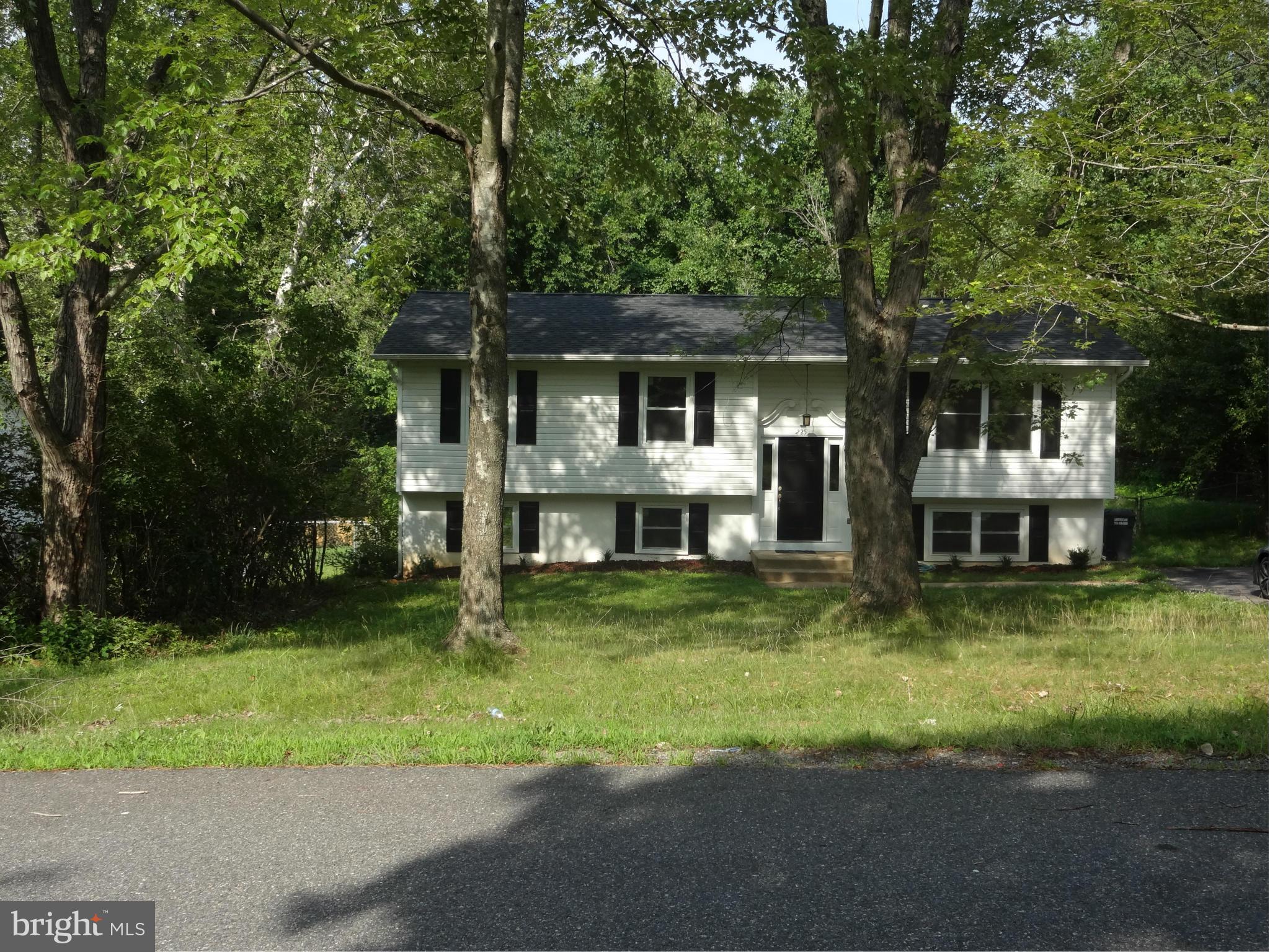 OAKRIDGE / COUNTRY RIDGE - Residential