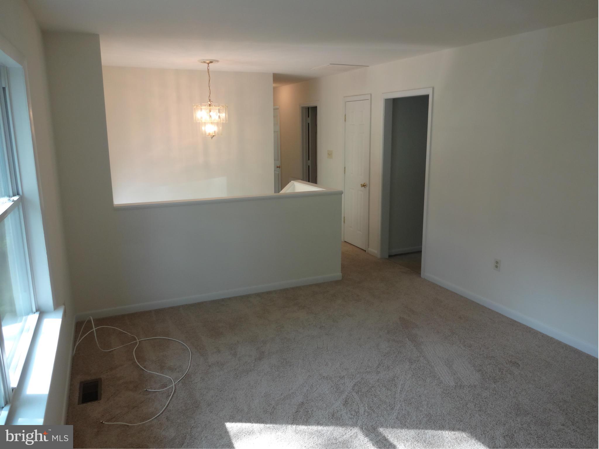 OAKRIDGE / COUNTRY RIDGE - Residential