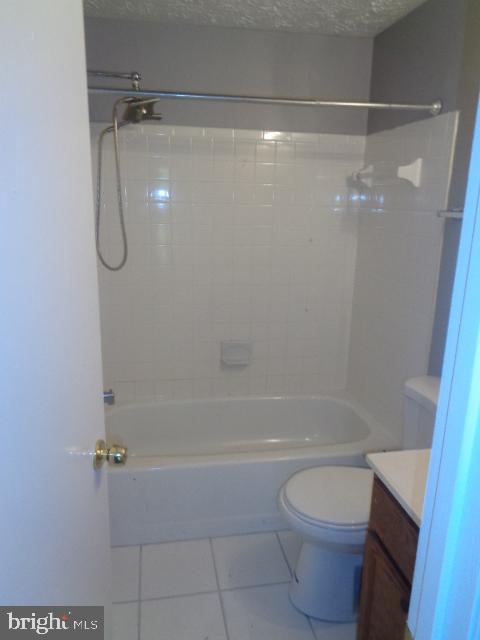 MARLBOROUGH TOWNE - Residential Lease