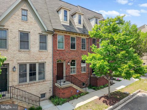 103 WALTMAN PLACE NE WASHINGTON DC 20011