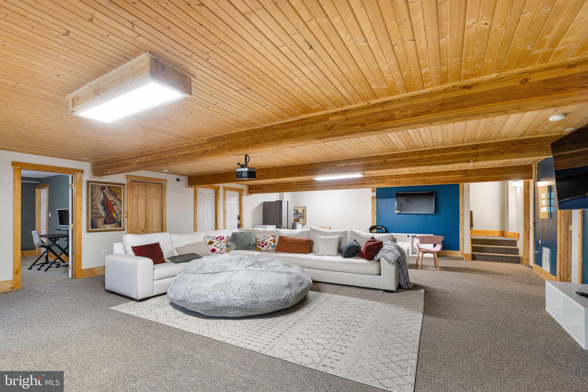 STAFFORD HEIGHTS - Residential Lease