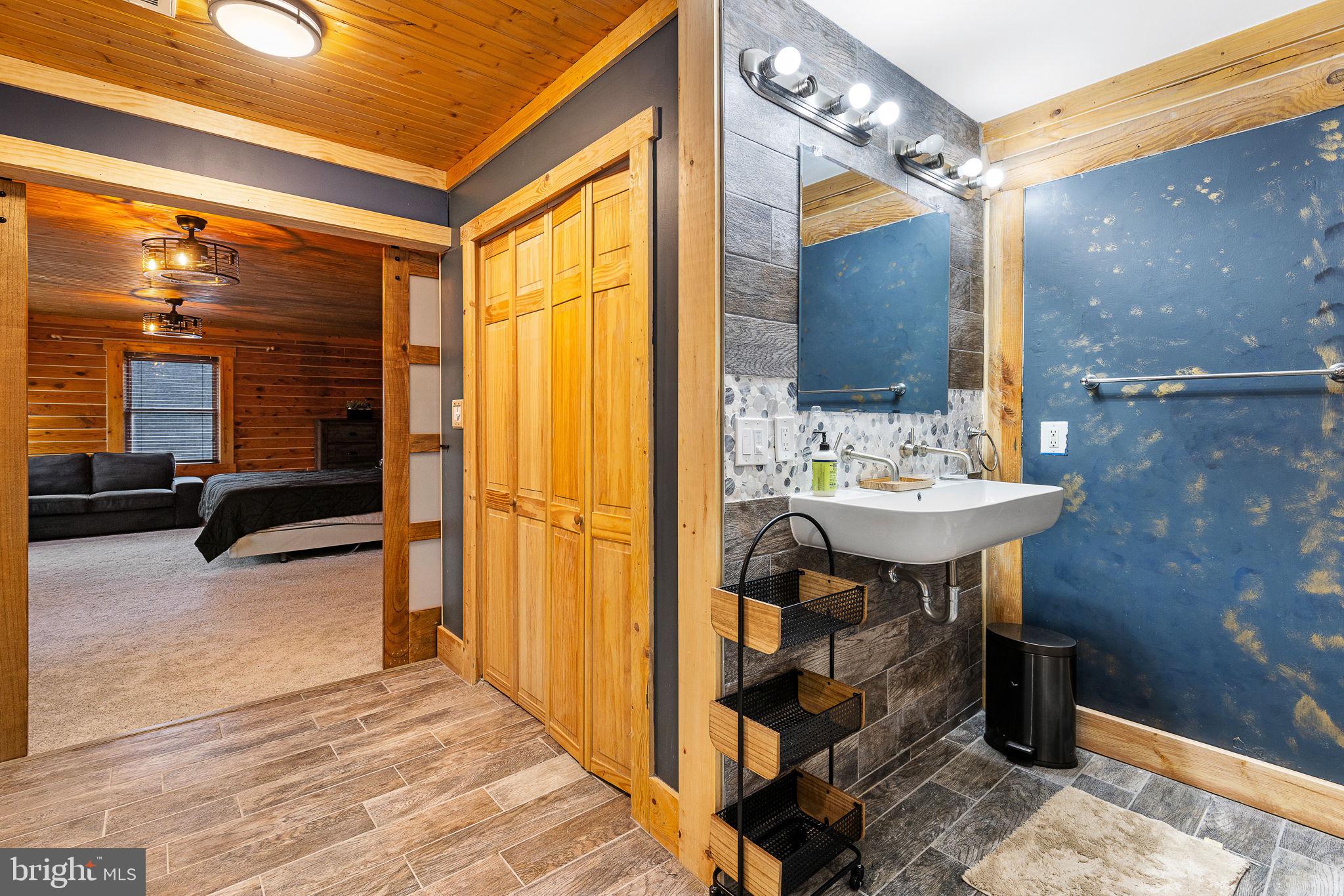 STAFFORD HEIGHTS - Residential Lease