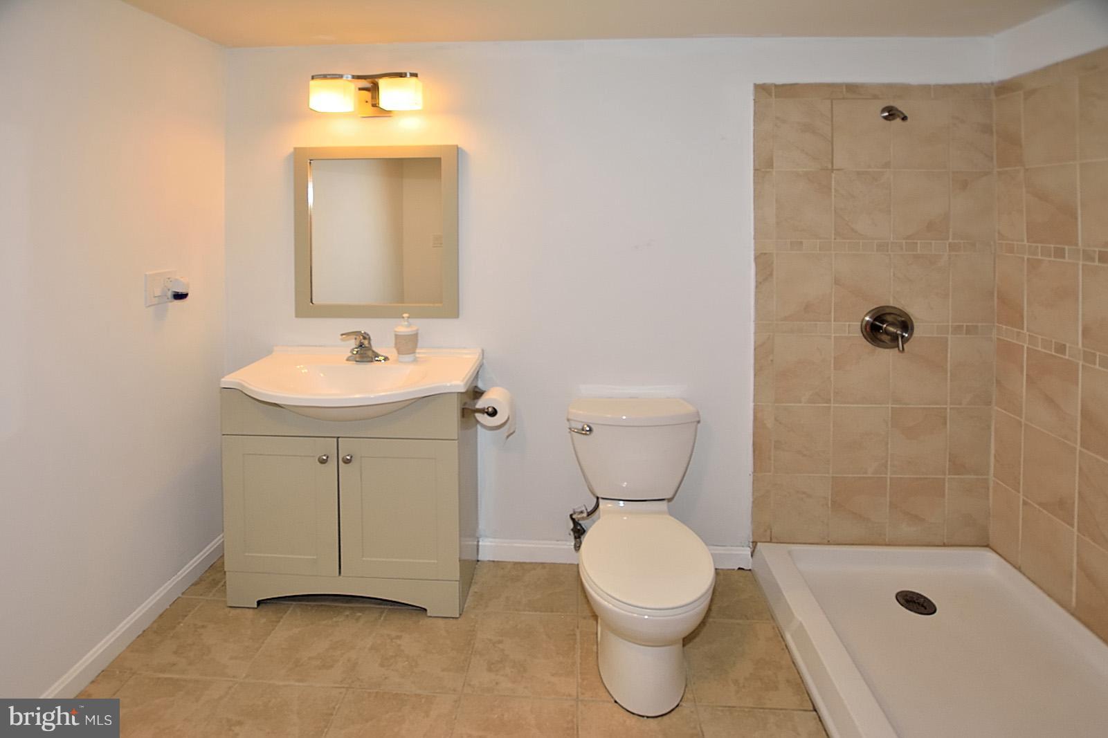 BULL RUN MOUNTAIN ESTATE - Residential