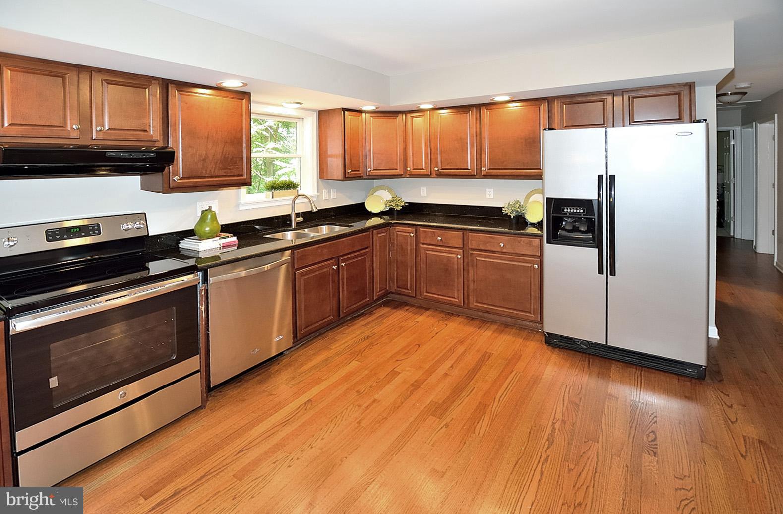 BULL RUN MOUNTAIN ESTATE - Residential