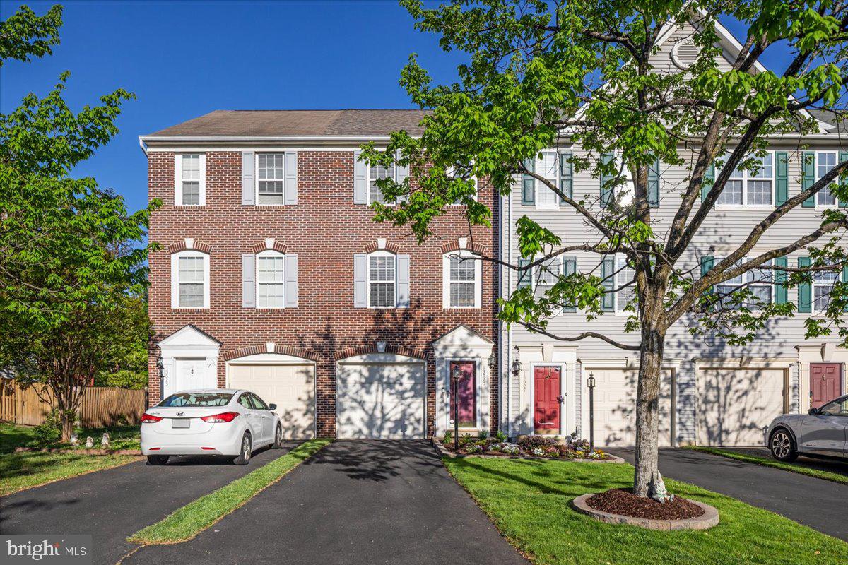 KINGSBROOKE - Residential