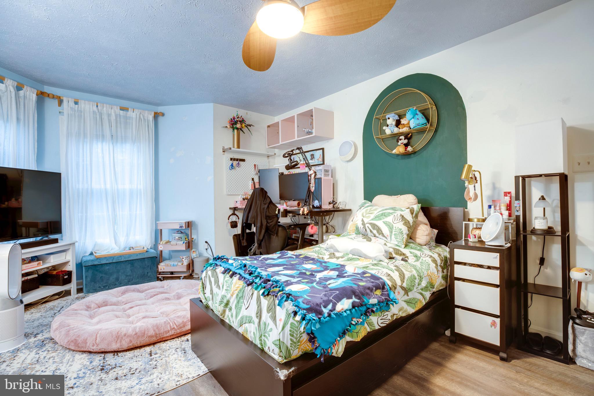 BRADDOCK FARMS - Residential