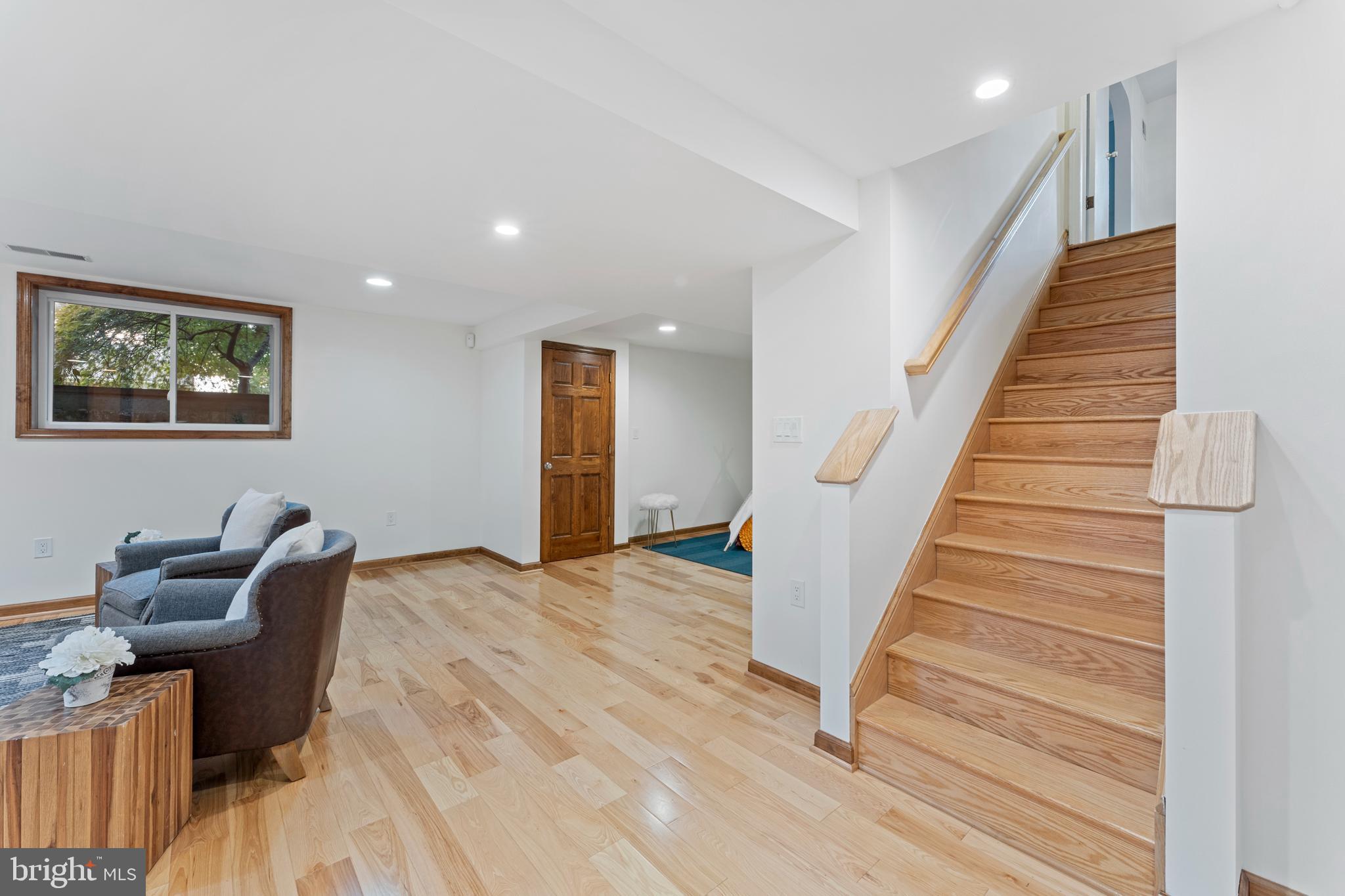 FAIRWAY - Residential