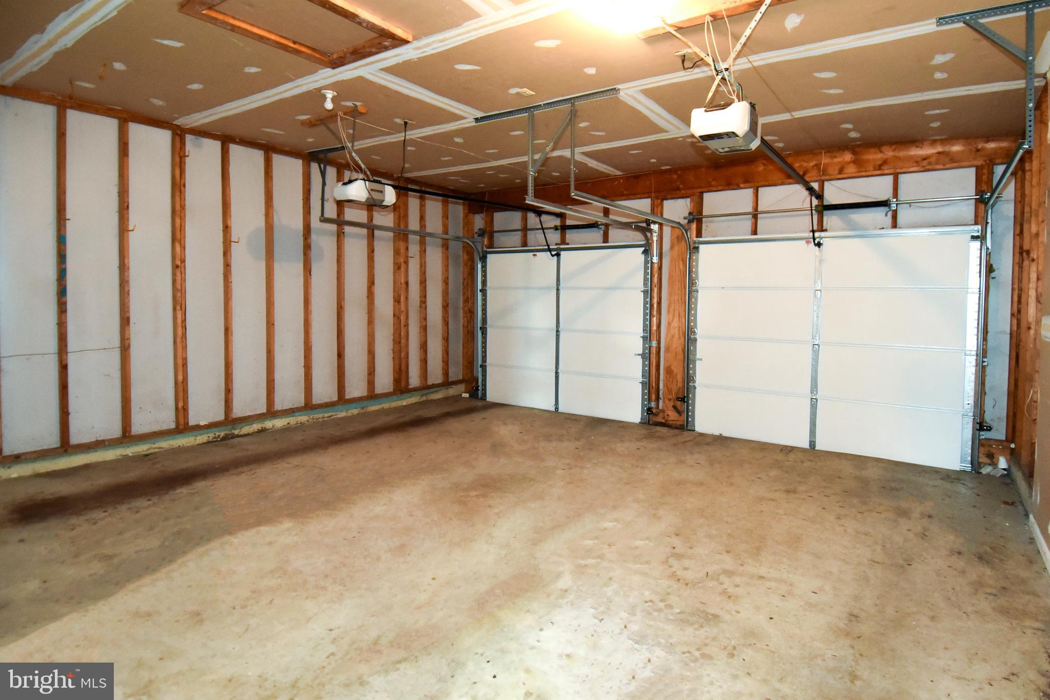 HIGHBRIDGE ESTATES - Residential