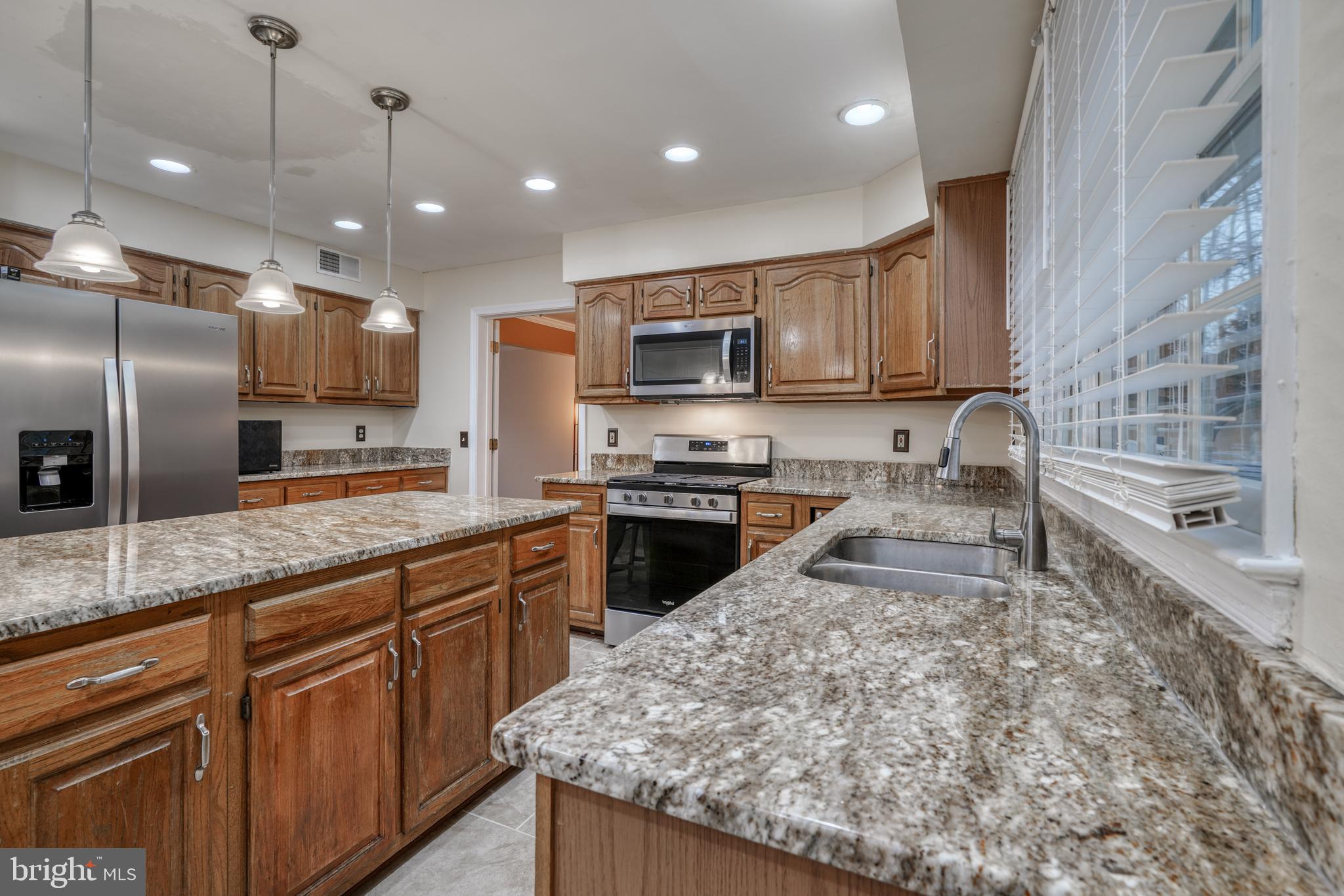 SIMMONS ACRES - Residential