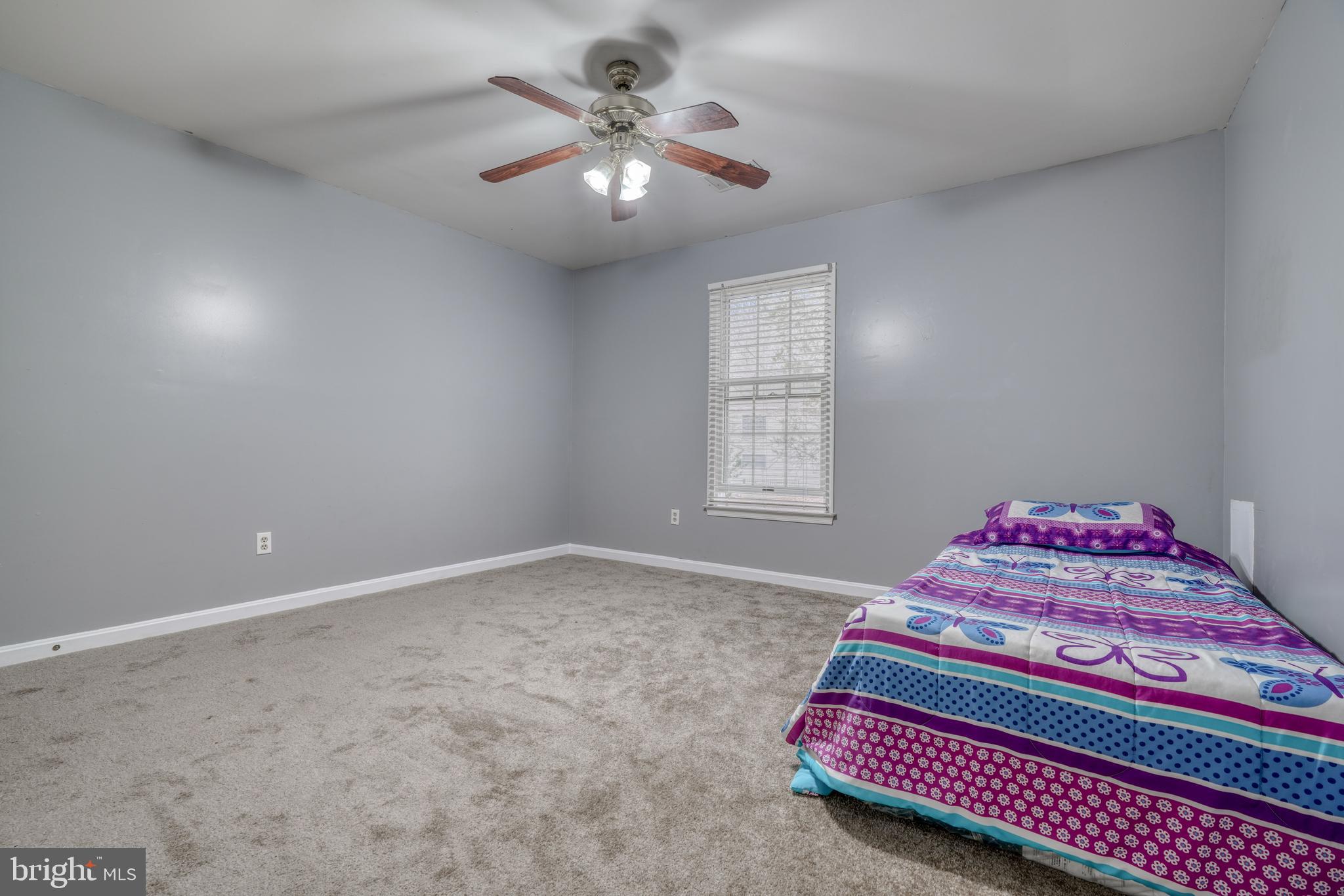 SIMMONS ACRES - Residential