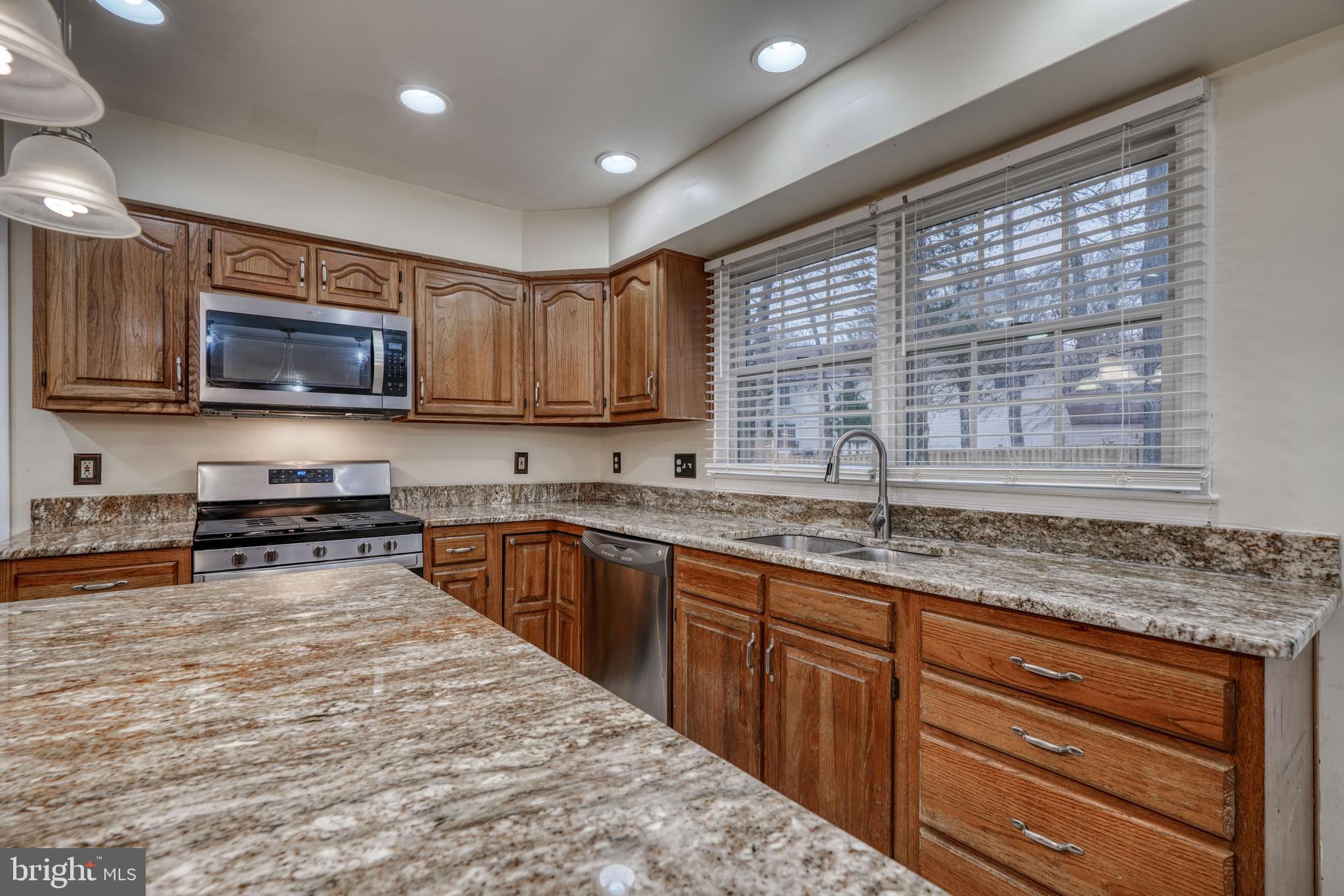 SIMMONS ACRES - Residential