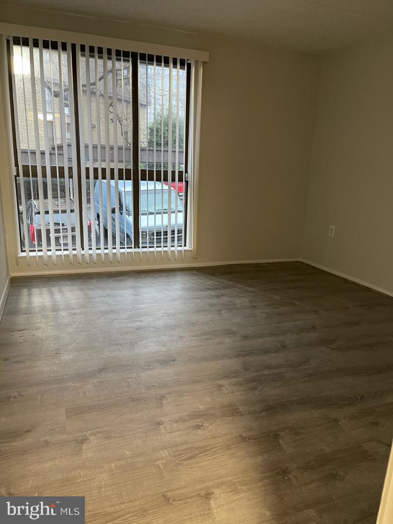 ALEXANDRIA OVERLOOK - Residential Lease