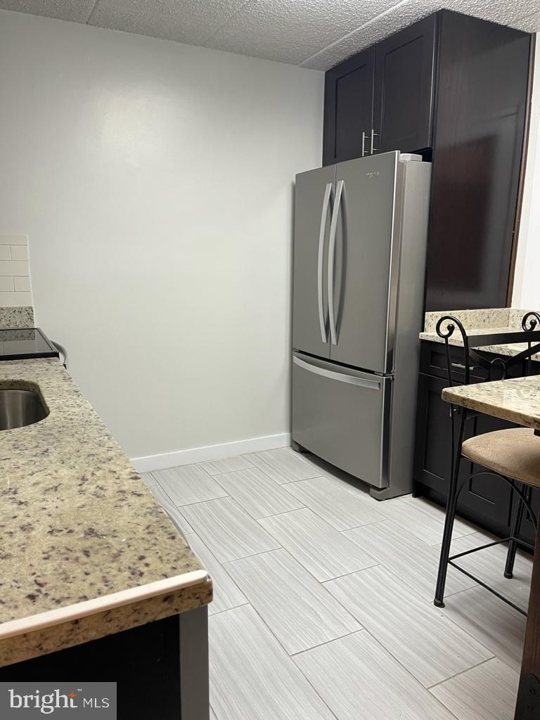 ALEXANDRIA OVERLOOK - Residential Lease