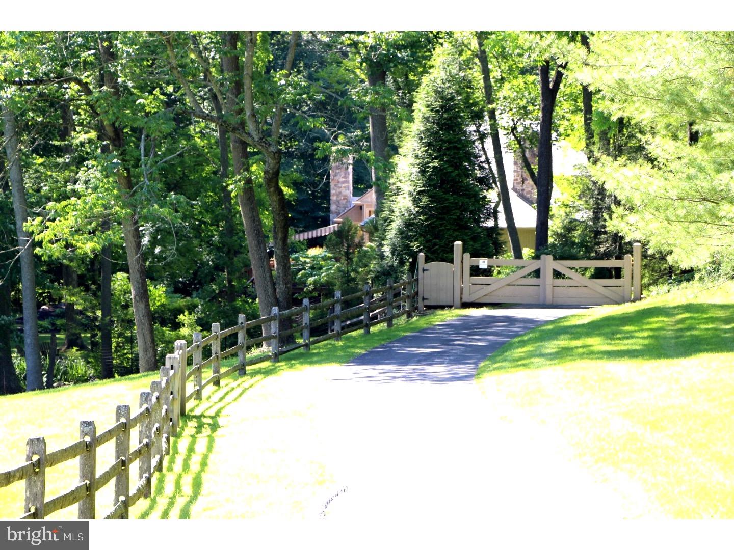 RADNOR HUNT - Residential