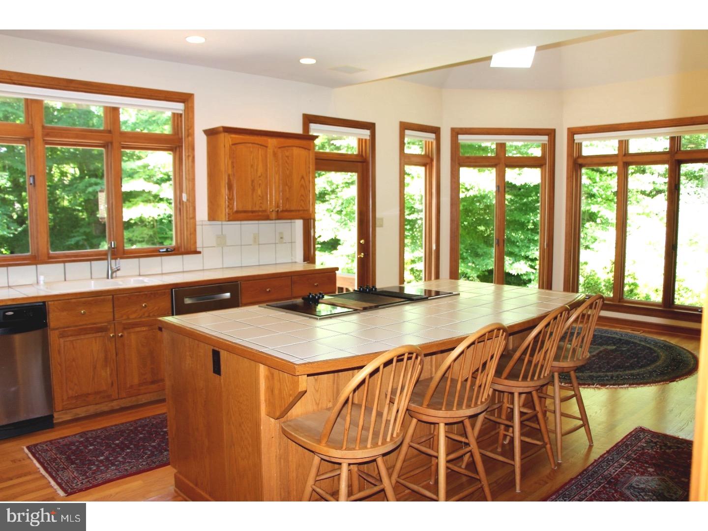 RADNOR HUNT - Residential