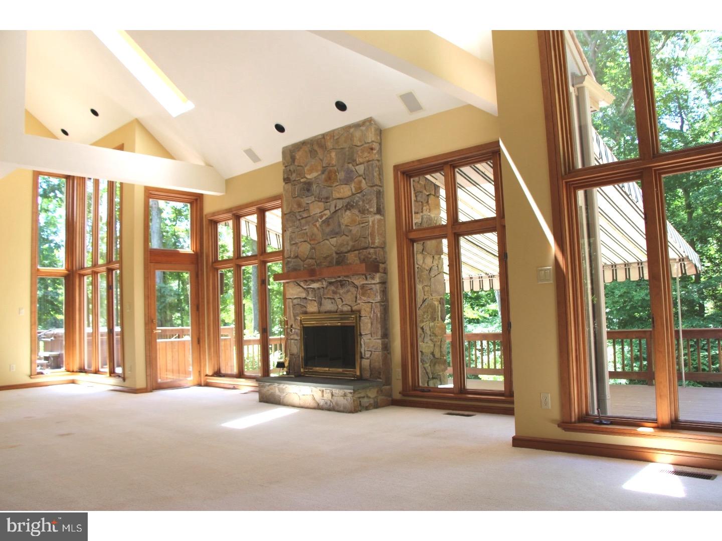 RADNOR HUNT - Residential