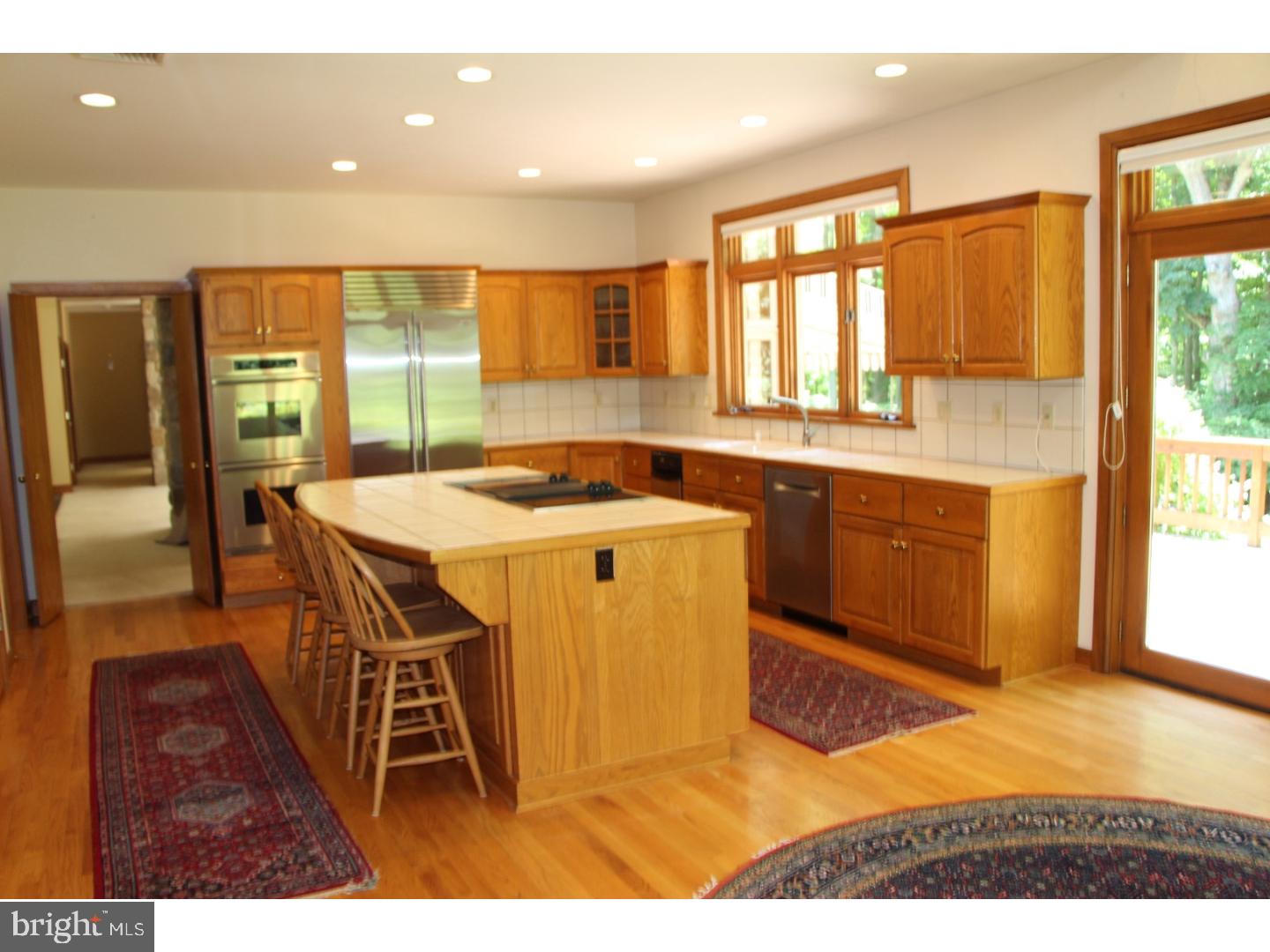 RADNOR HUNT - Residential