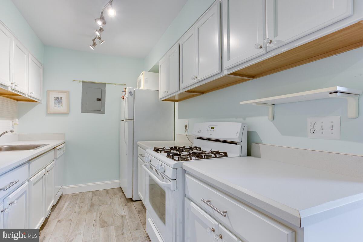 FAIRWINDS OF ANNAPOLIS - Residential