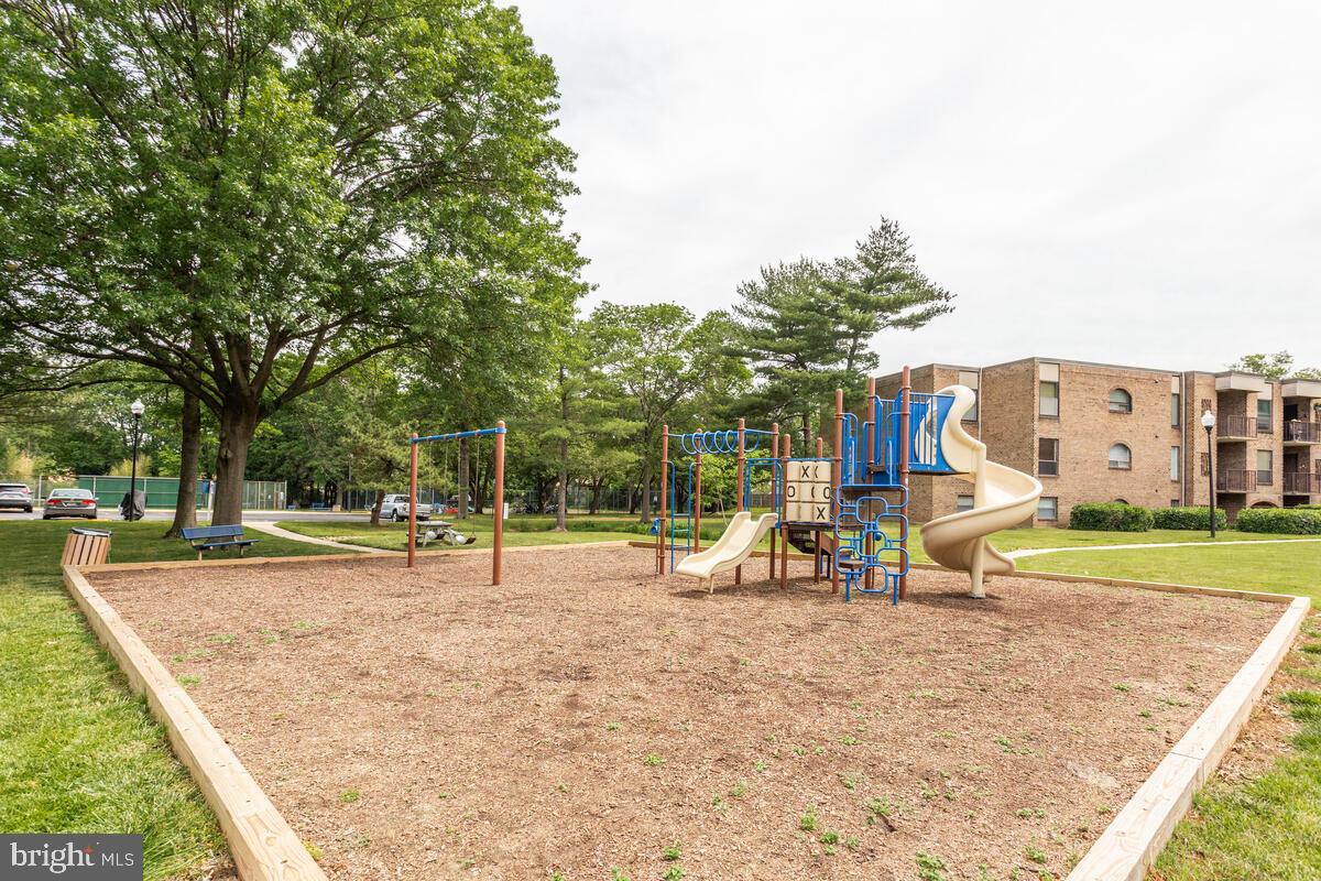 FAIRWINDS OF ANNAPOLIS - Residential