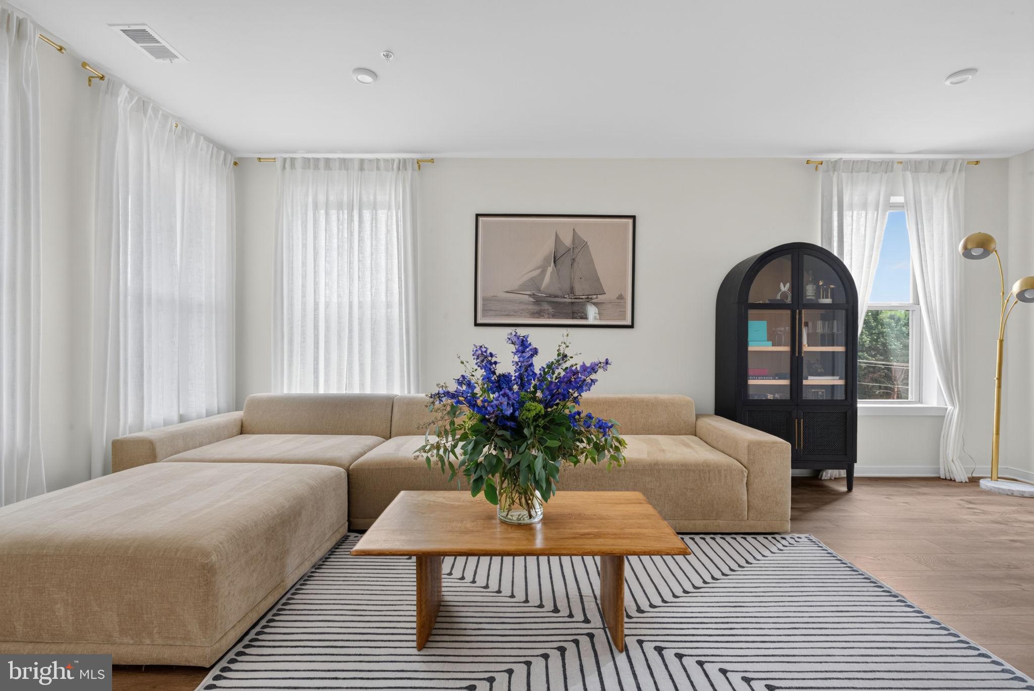 20980 BLUEBIRD SQUARE