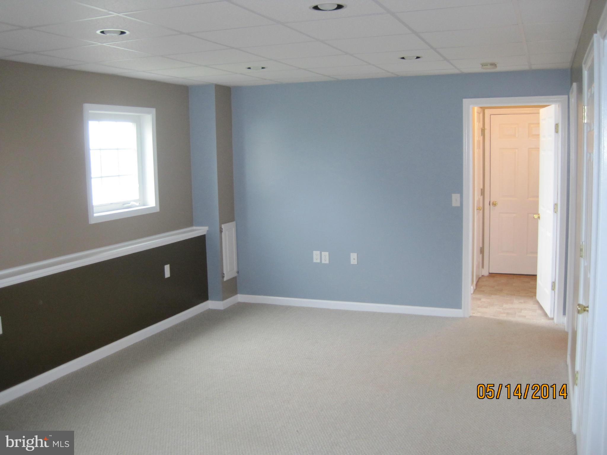 WATERFORD SQUARE - Residential