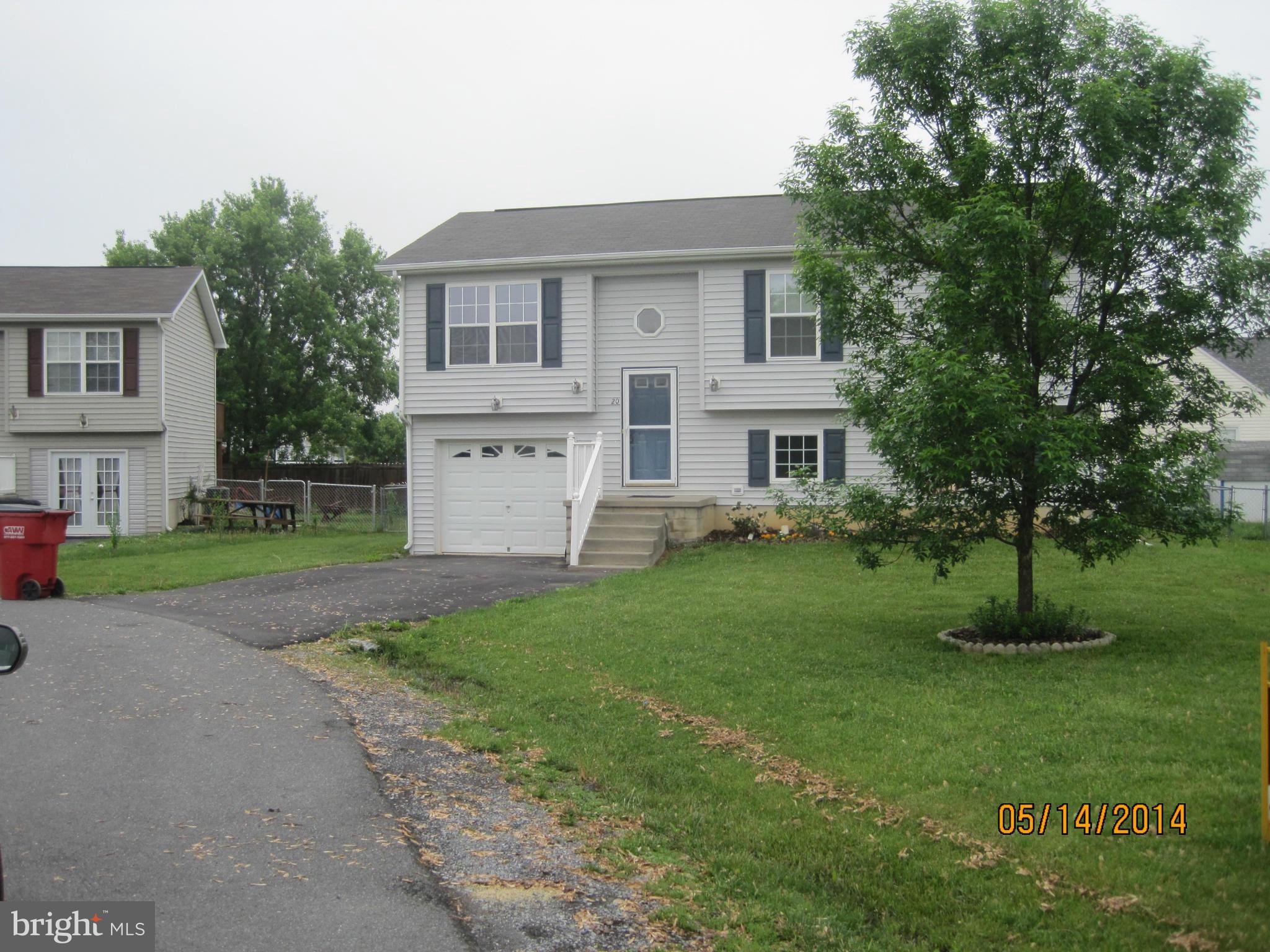 WATERFORD SQUARE - Residential