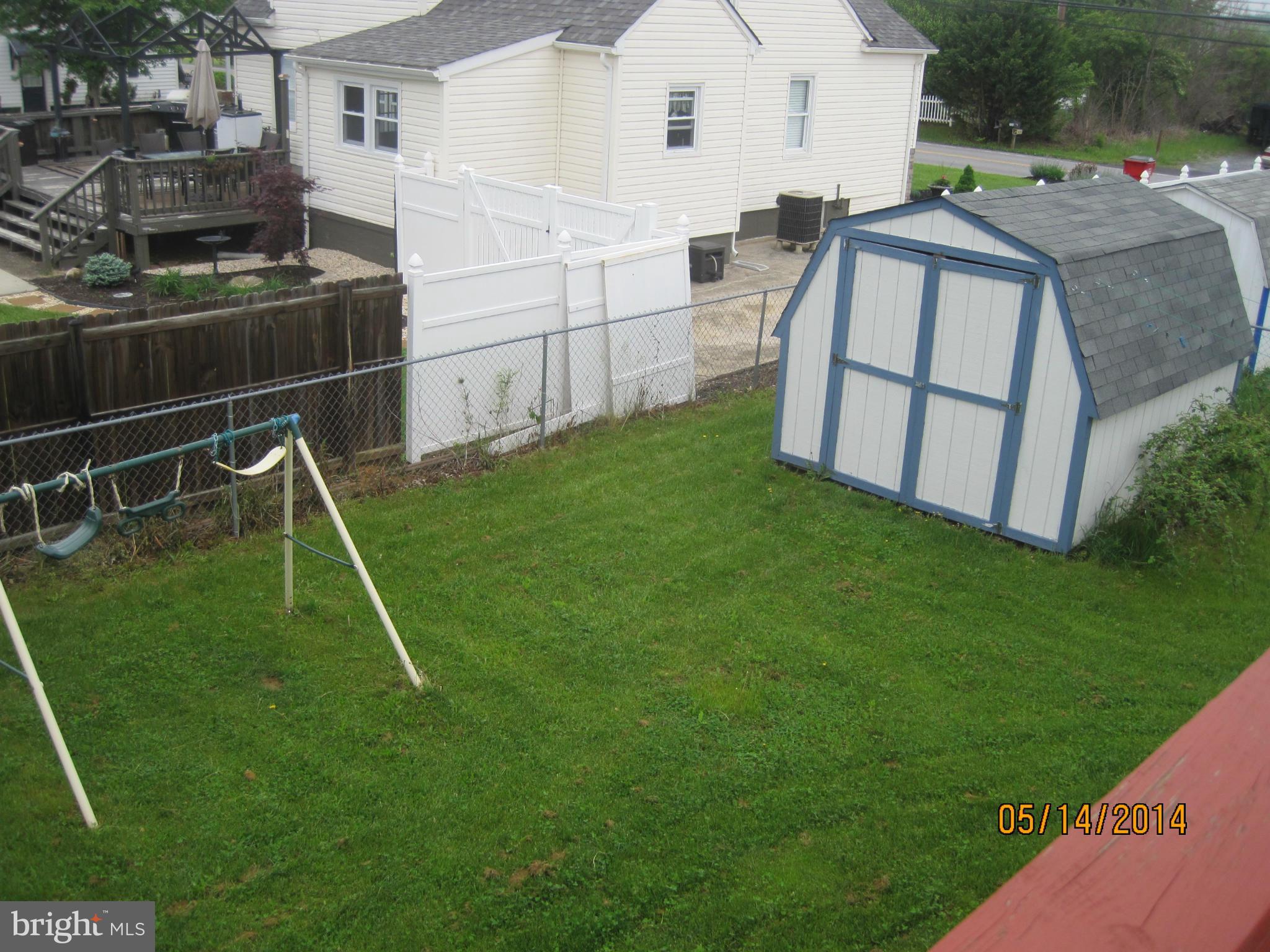 WATERFORD SQUARE - Residential