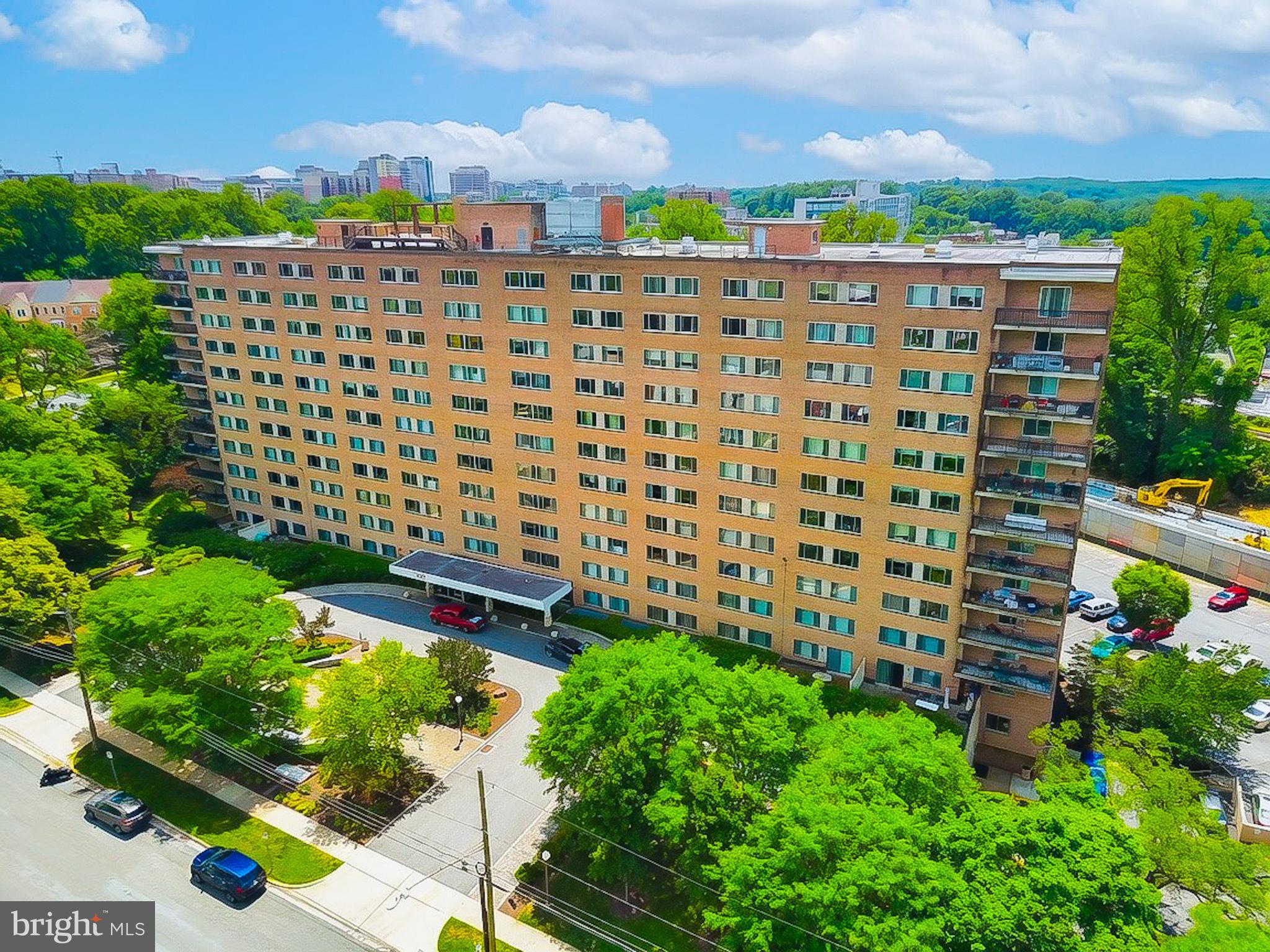 1900 LYTTONSVILLE ROAD 1209