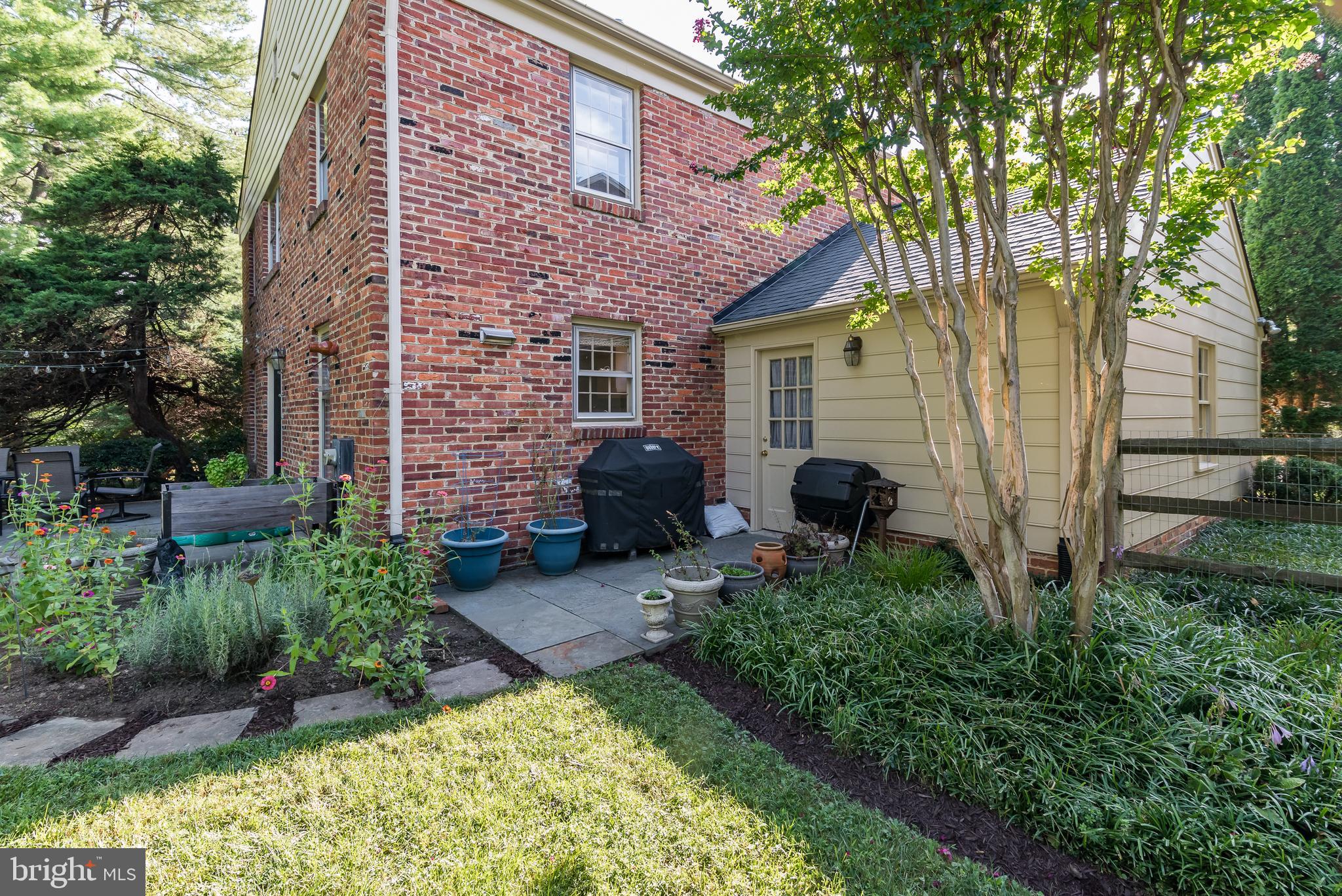 WHETSTONE - Residential