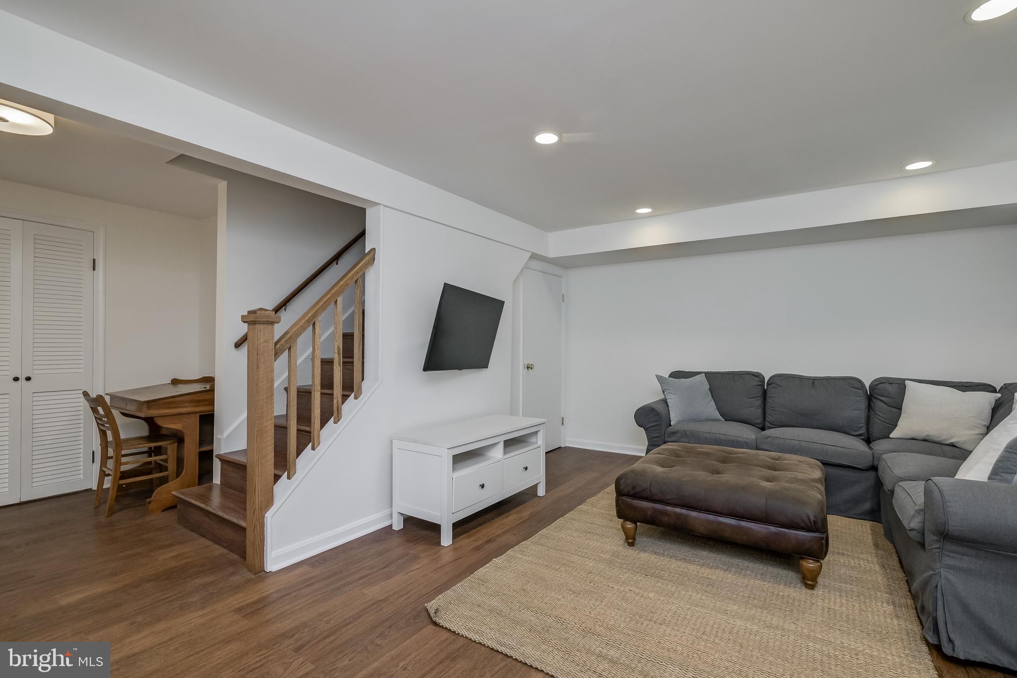 WHETSTONE - Residential