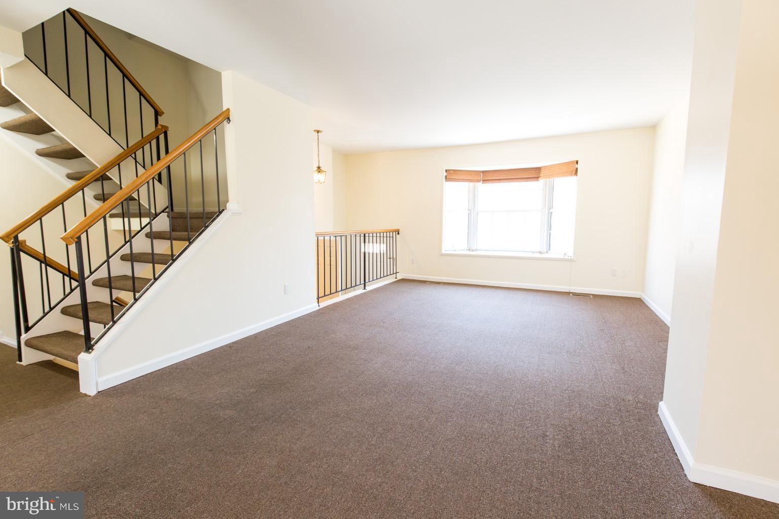 LORTON - Residential Lease