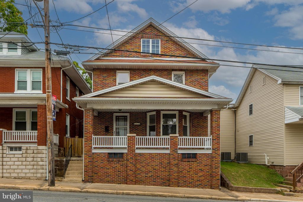 Photo of 33 S Main Street, DOVER, PA 17315 (MLS # PAYK2090036)