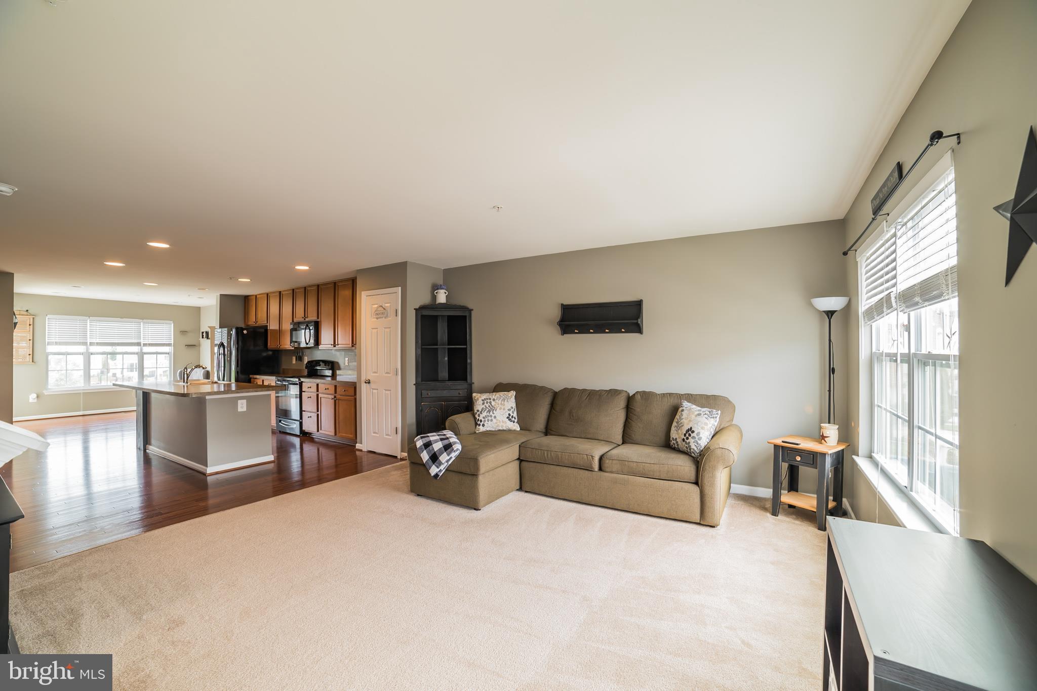 LAKES AT STANSBURY SHORE - Residential