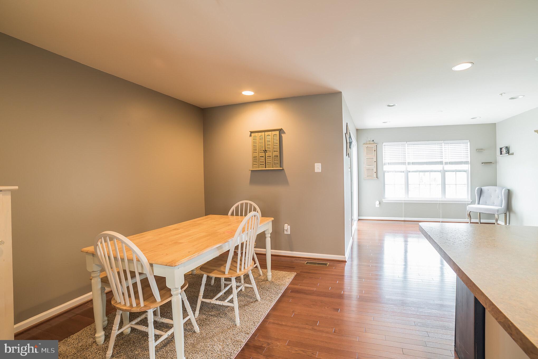 LAKES AT STANSBURY SHORE - Residential