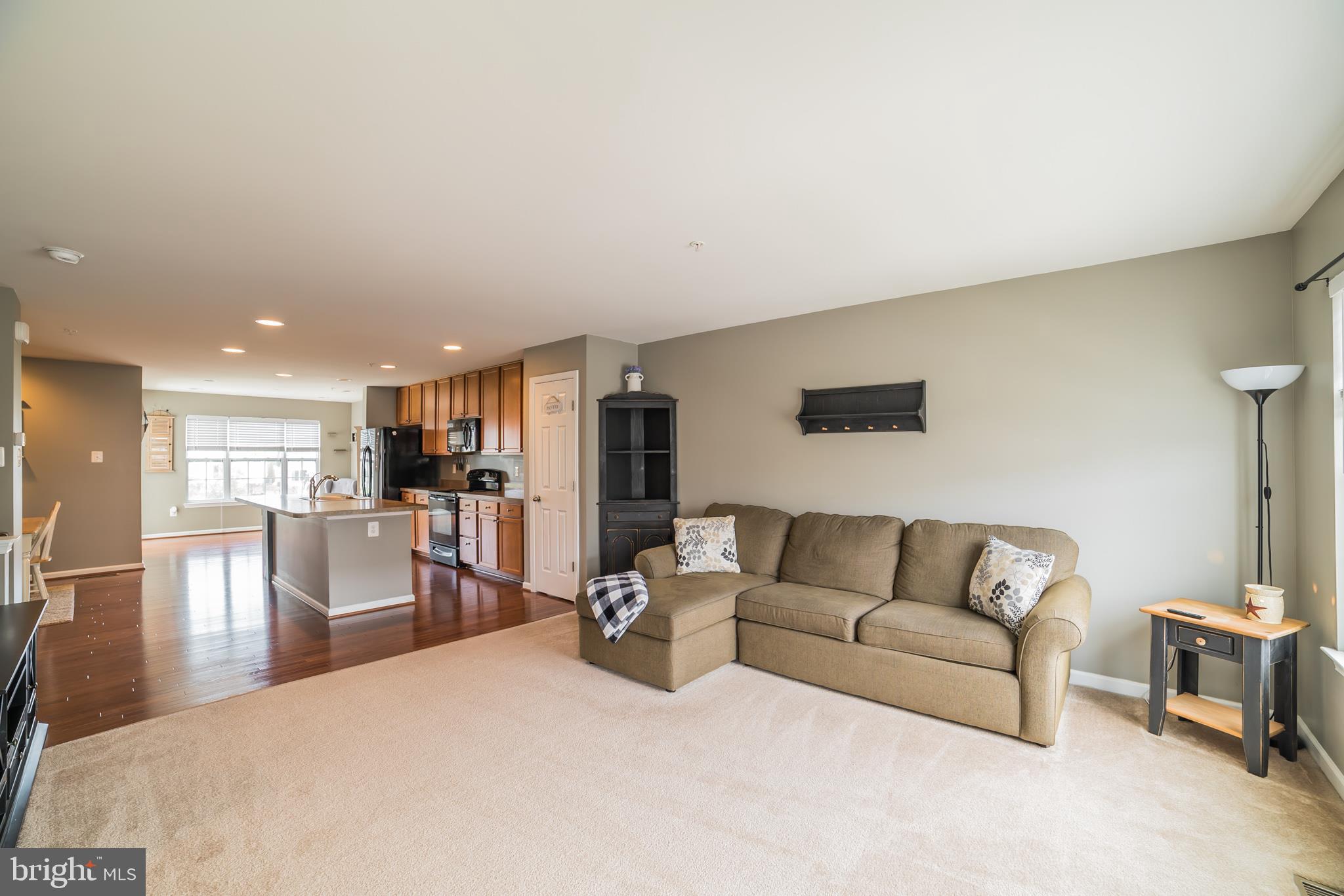 LAKES AT STANSBURY SHORE - Residential