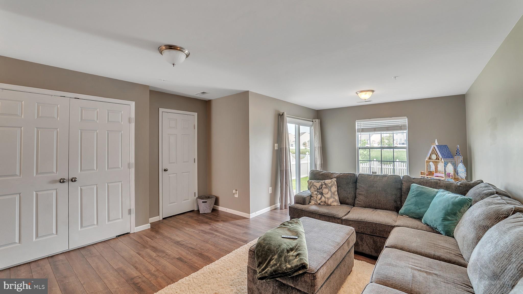 LAKES AT STANSBURY SHORE - Residential