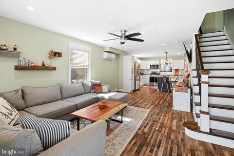 33 E 8TH AVENUE CONSHOHOCKEN PA 19428